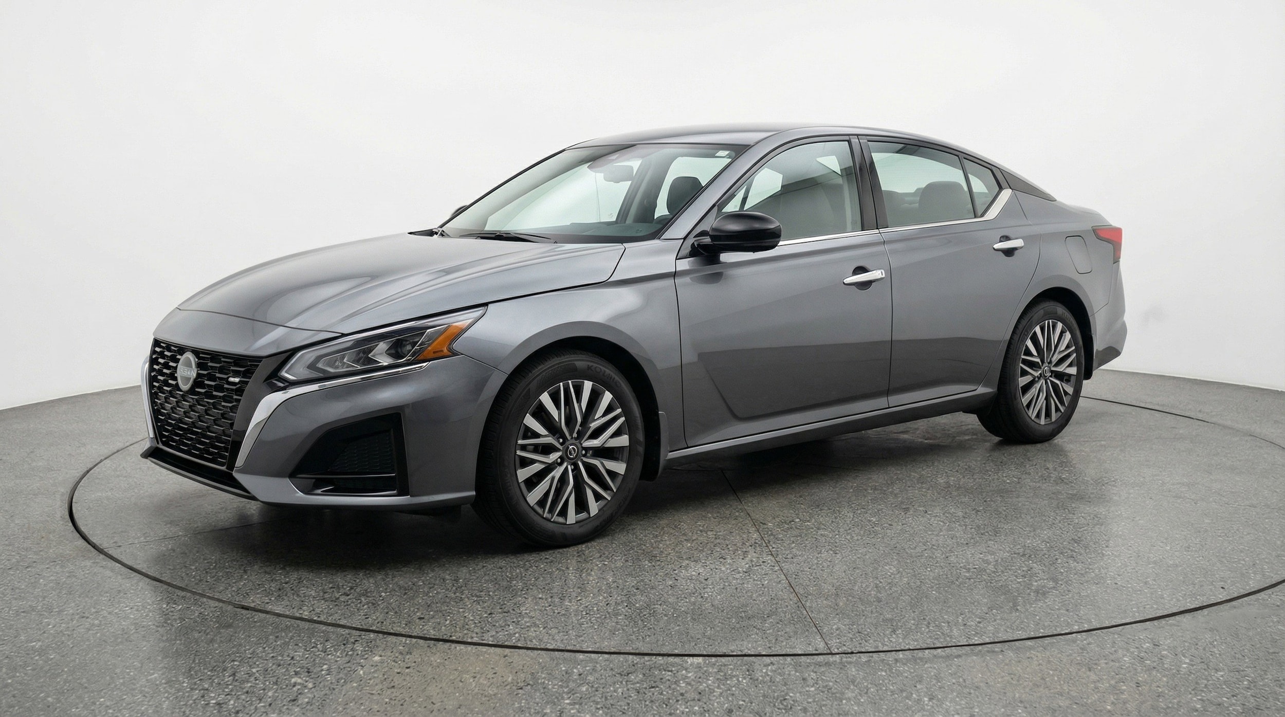 Thumbnail: 2025 Nissan Altima - 3