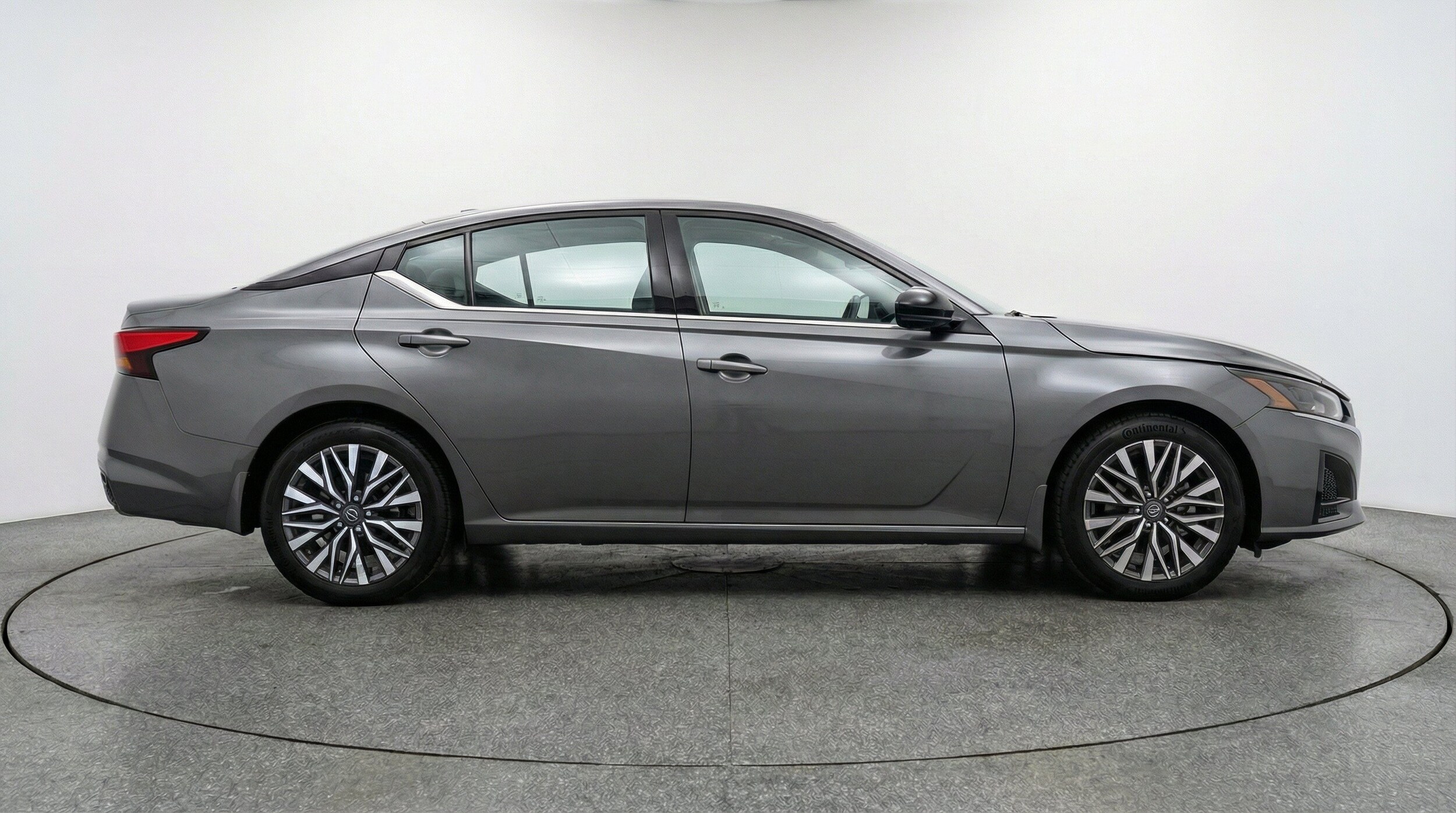 Thumbnail: 2025 Nissan Altima - 11