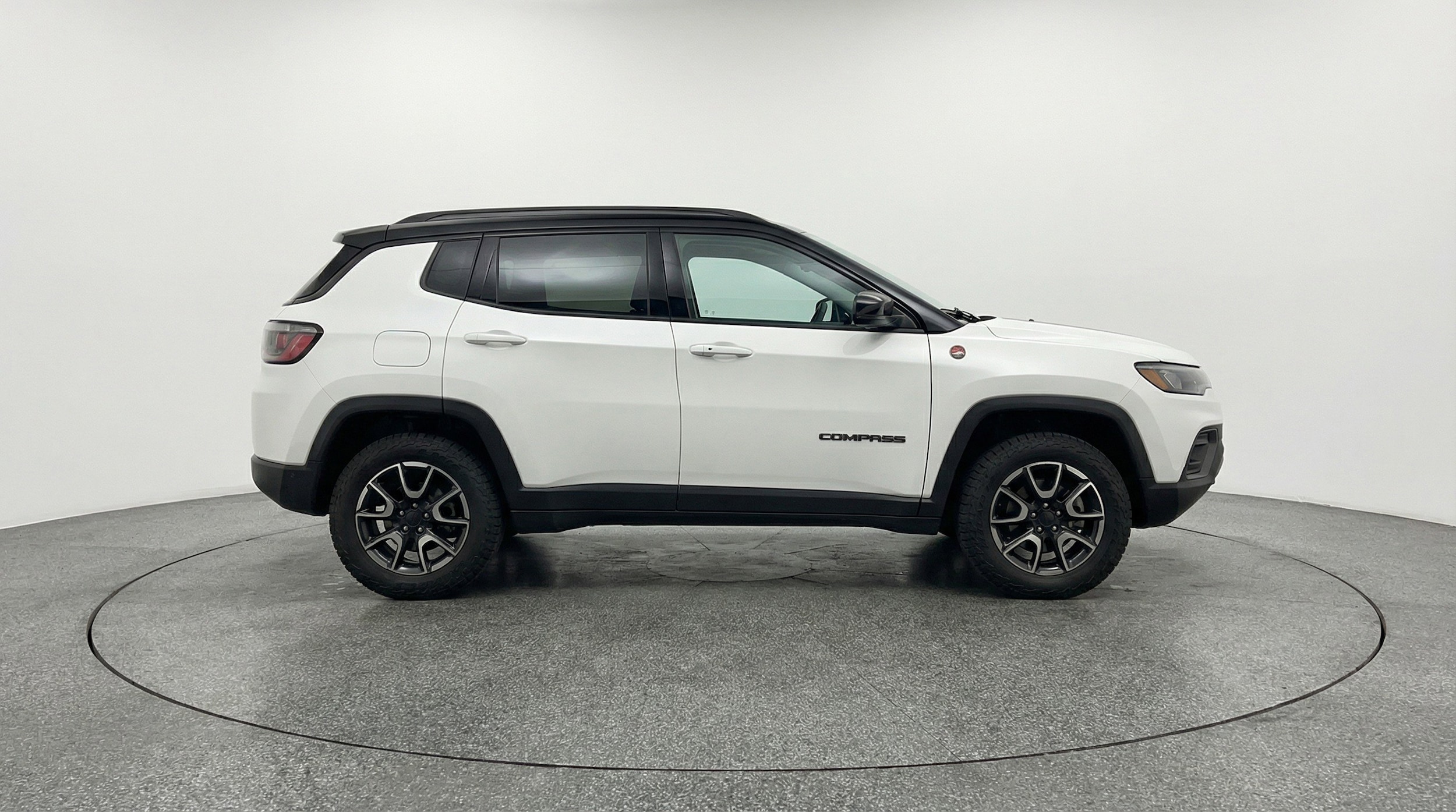 Thumbnail: 2025 Jeep Compass - 11