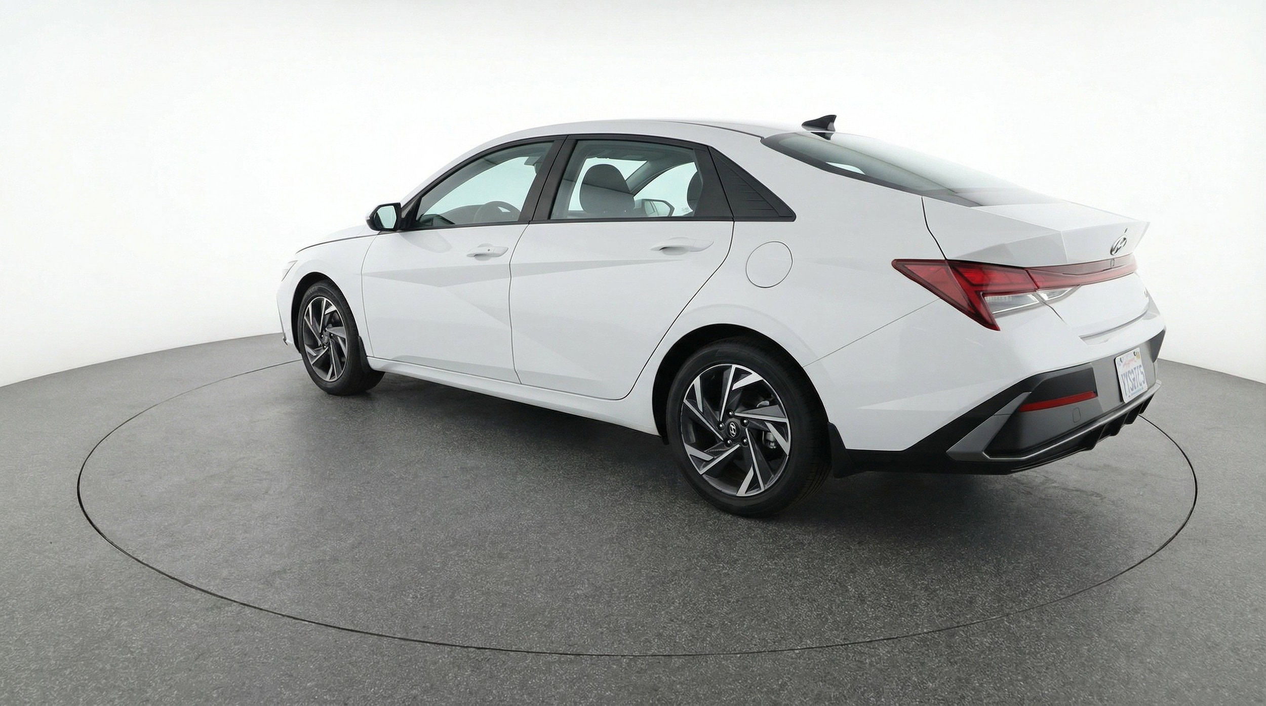 Thumbnail: 2025 Hyundai Elantra - 6