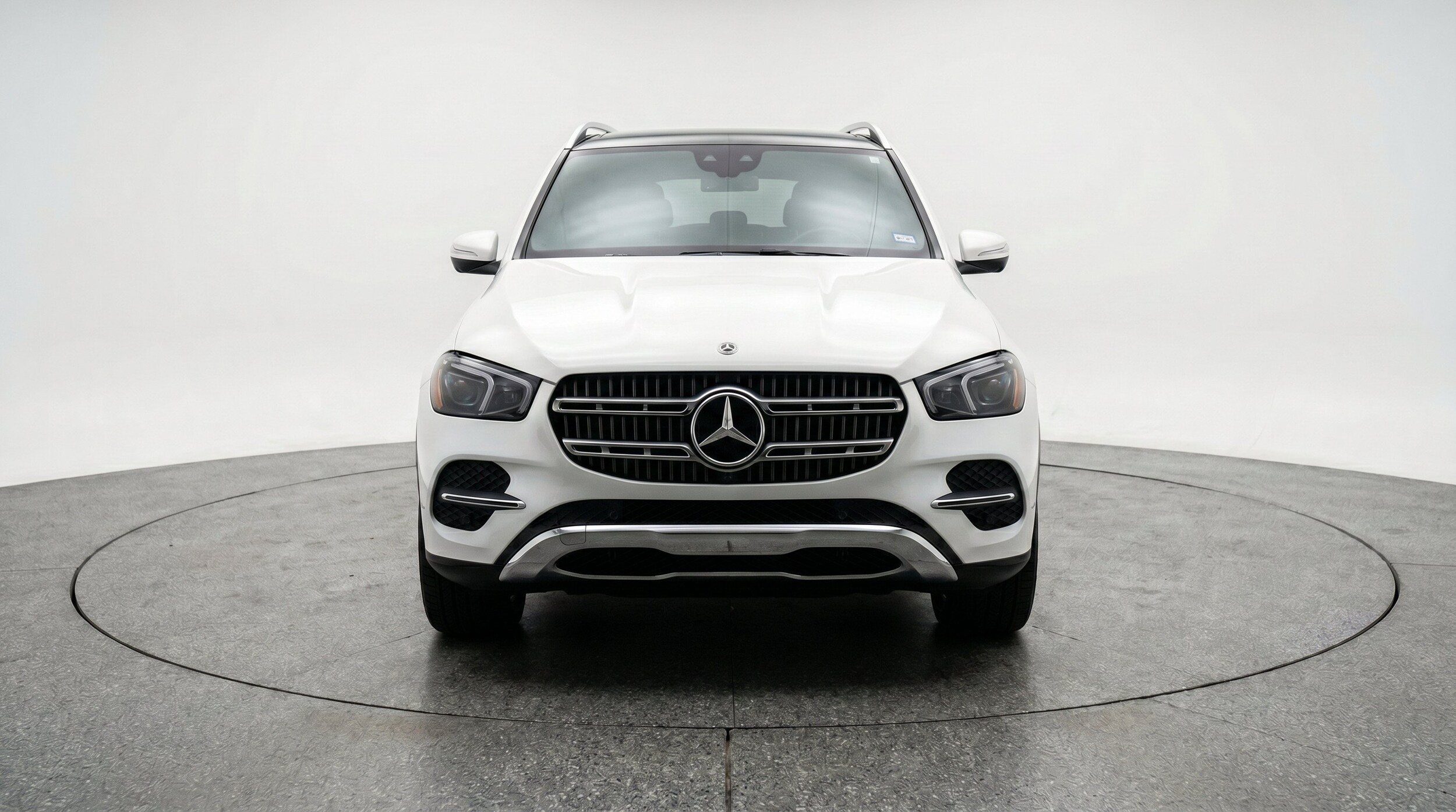 Thumbnail: 2026 Mercedes-Benz GLE - 2