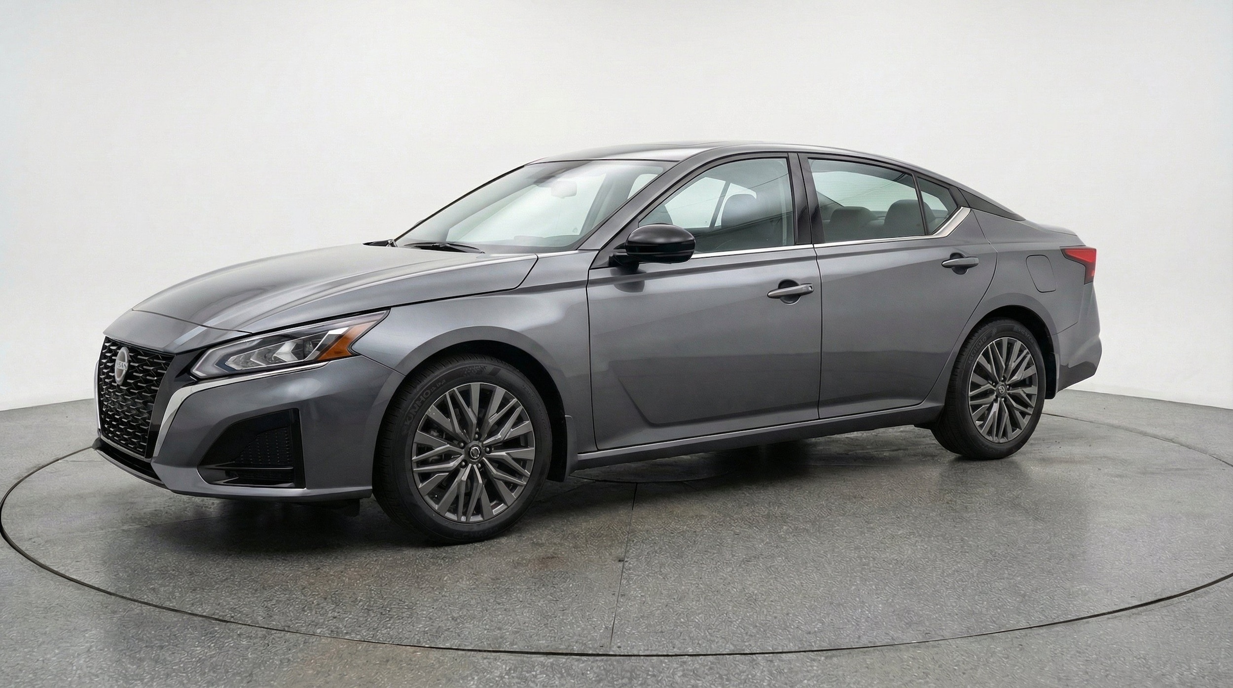Thumbnail: 2025 Nissan Altima - 3