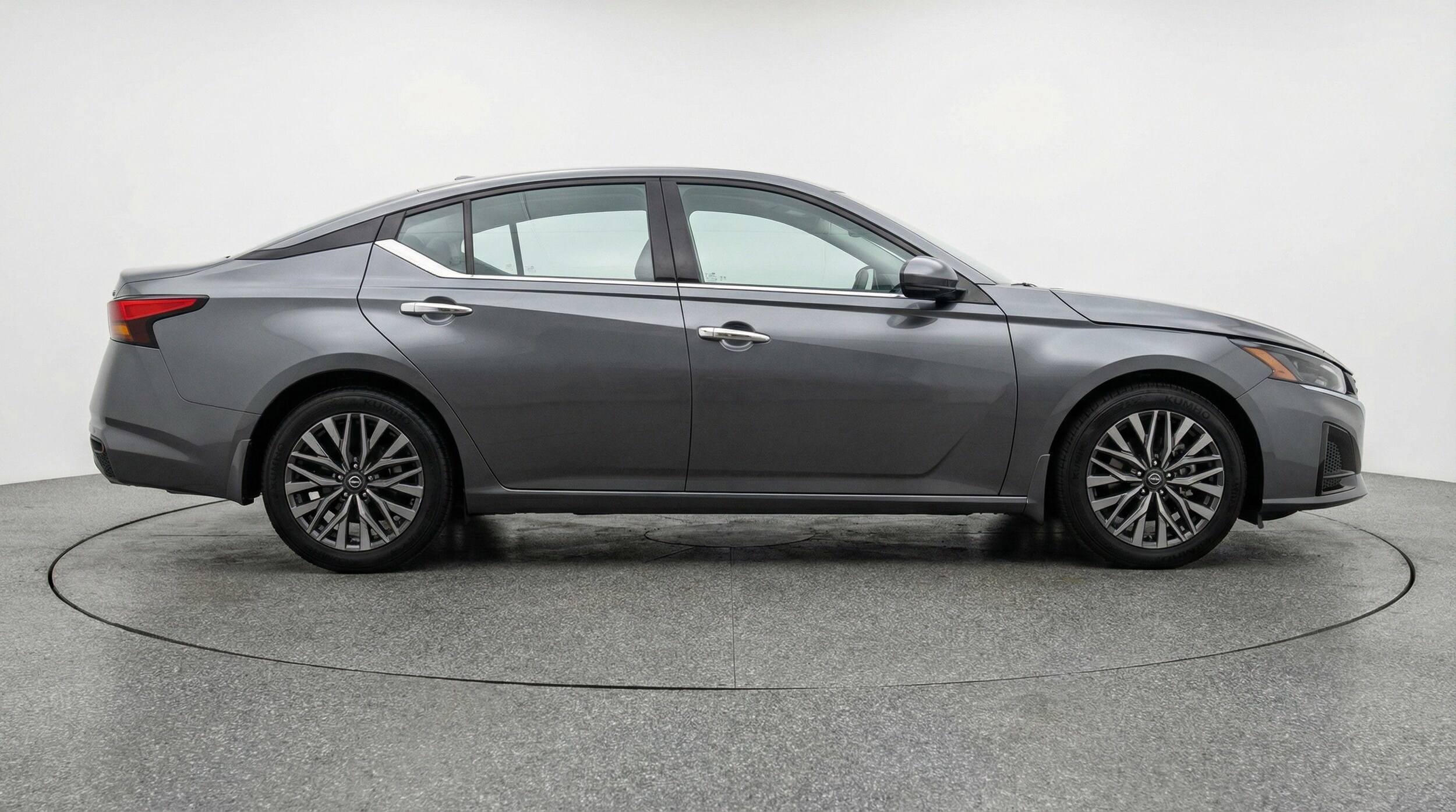 Thumbnail: 2025 Nissan Altima - 11