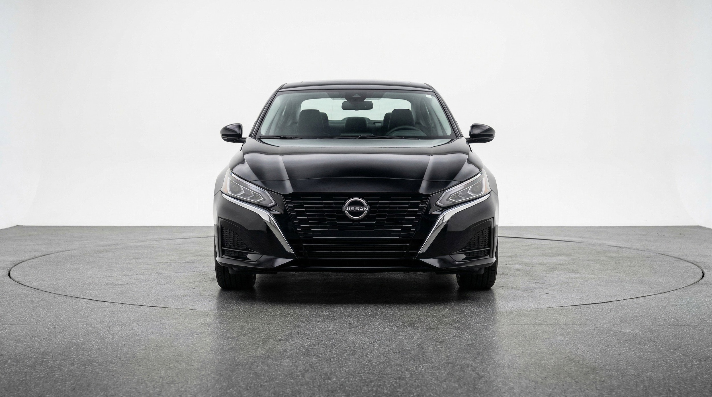 Thumbnail: 2025 Nissan Altima - 2