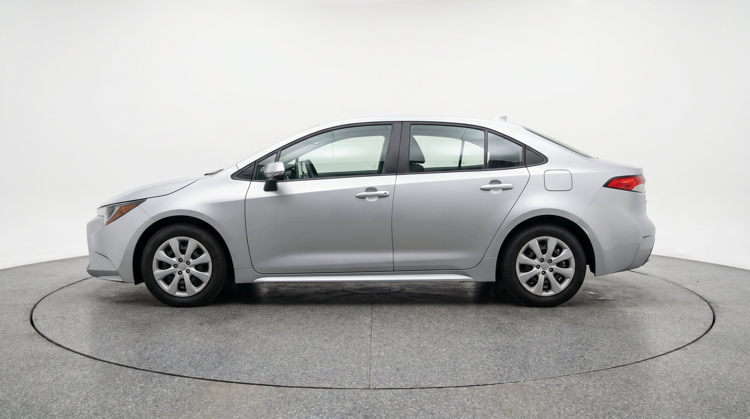 Thumbnail: 2025 Toyota Corolla - 5