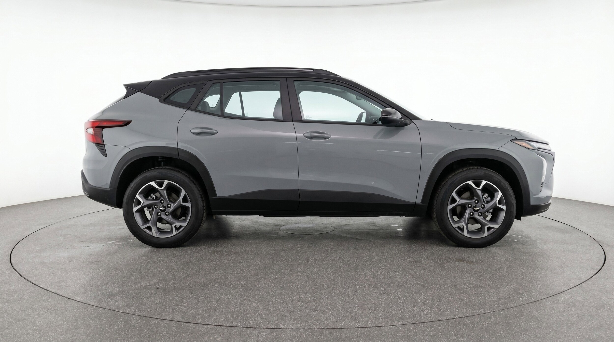 Thumbnail: 2025 Chevrolet Trax - 11