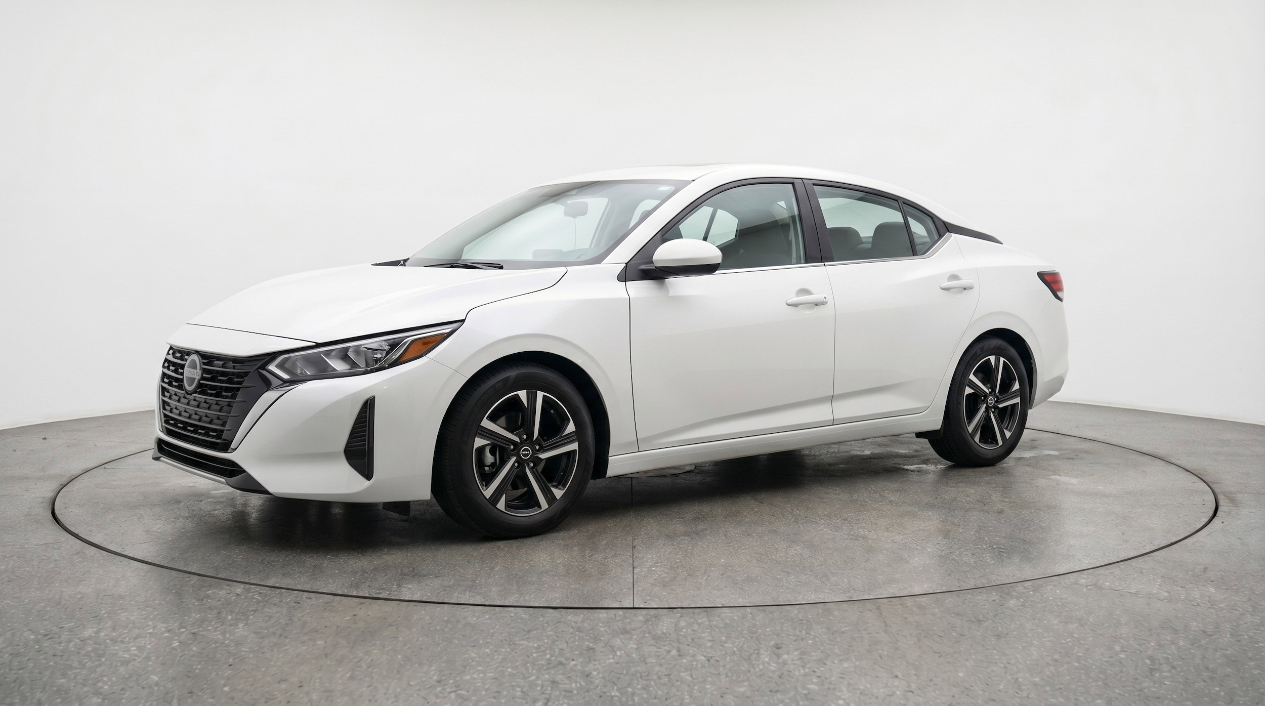 Thumbnail: 2025 Nissan Sentra - 3