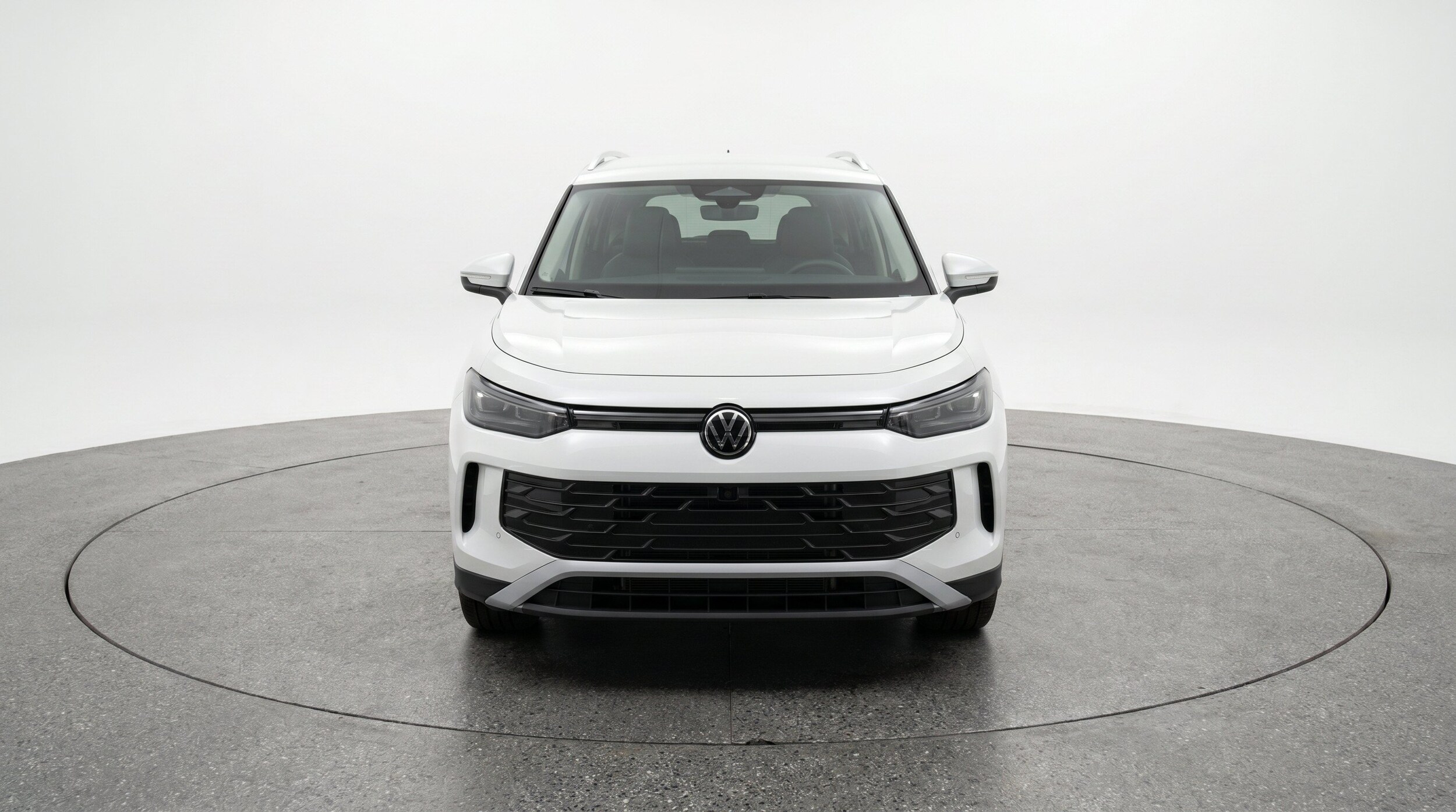 Thumbnail: 2026 Volkswagen Tiguan - 2