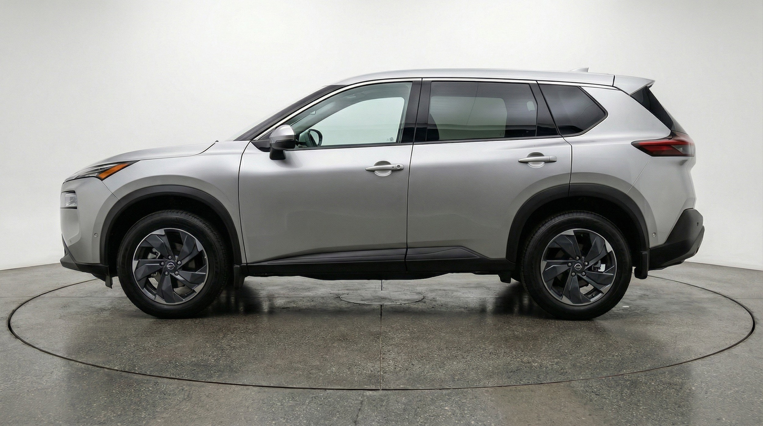 Thumbnail: 2025 Nissan Rogue - 5