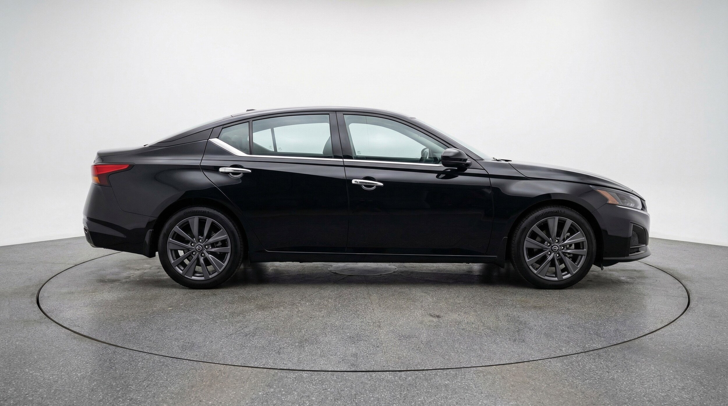Thumbnail: 2025 Nissan Altima - 11