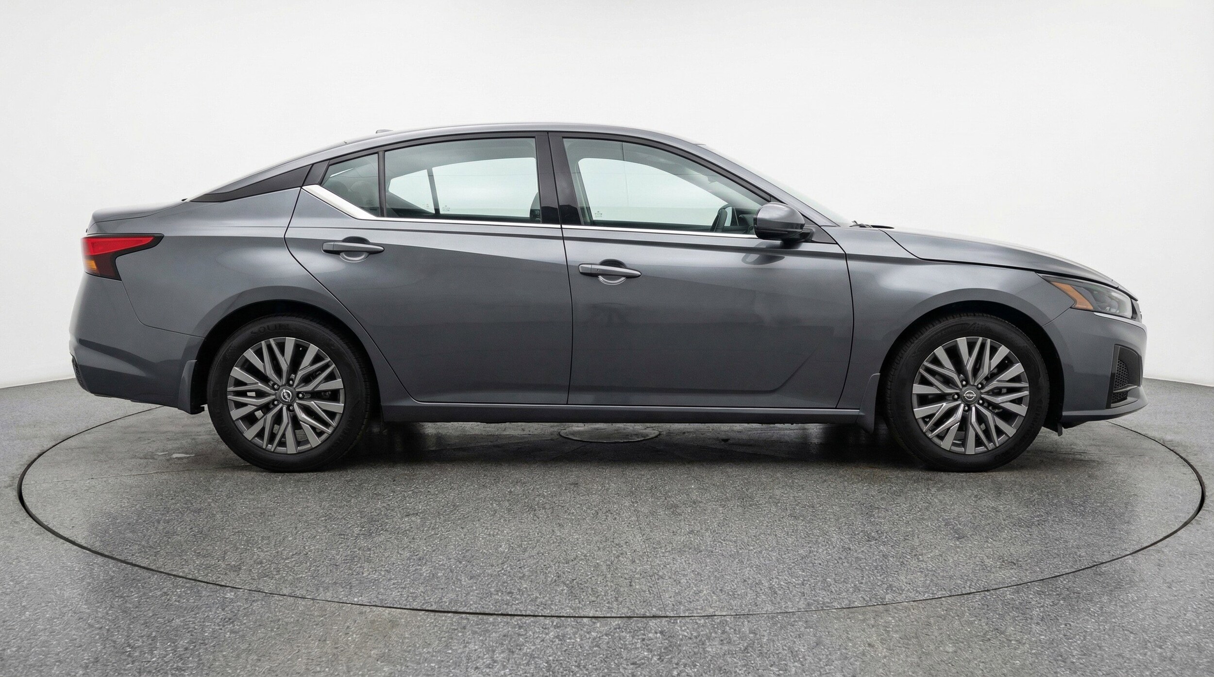 Thumbnail: 2025 Nissan Altima - 11