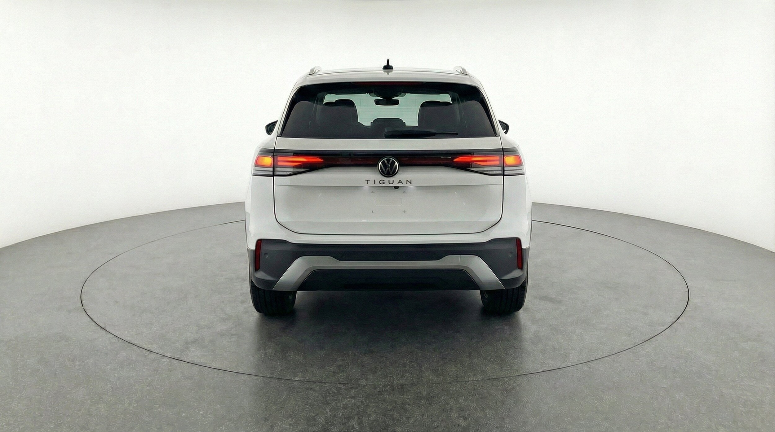 Thumbnail: 2026 Volkswagen Tiguan - 7
