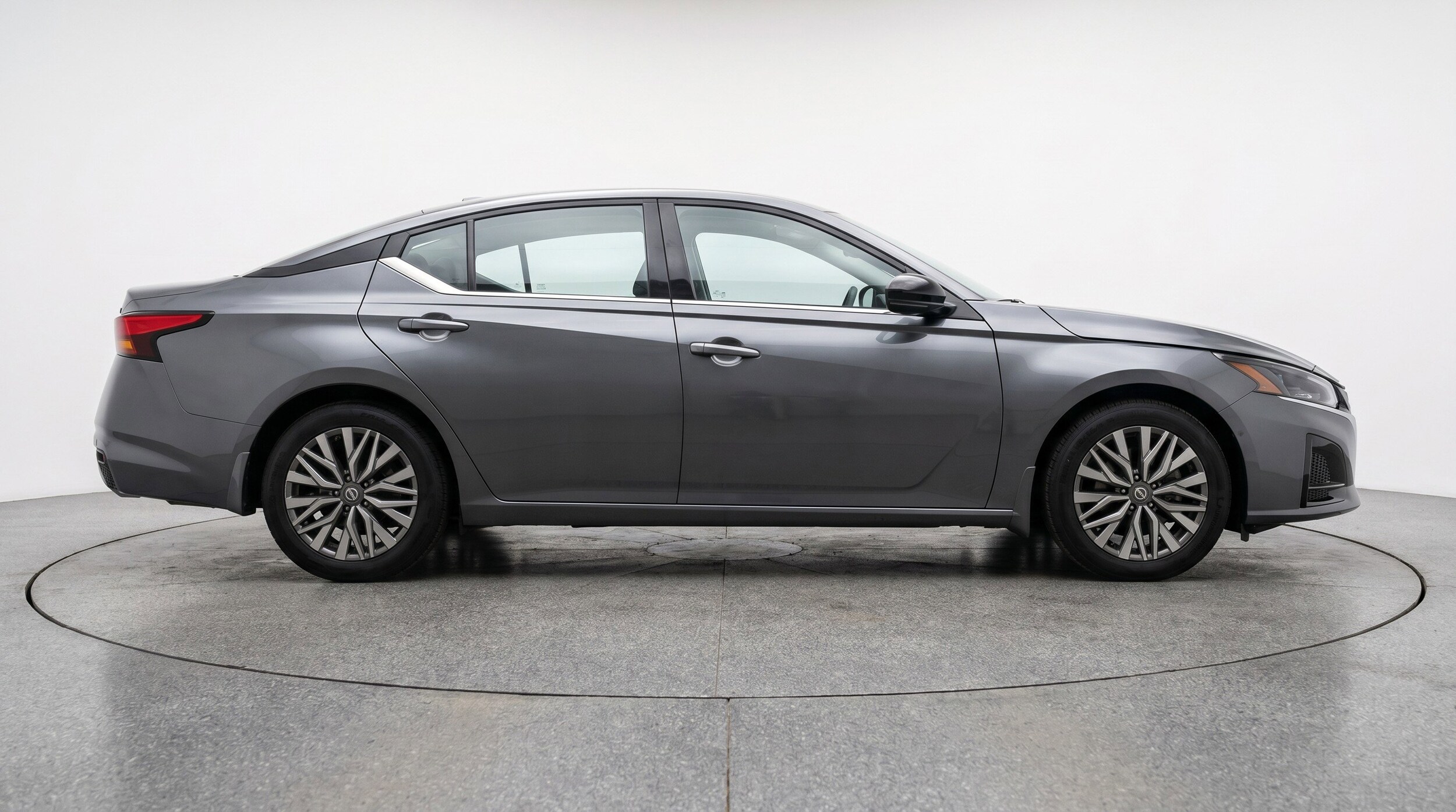 Thumbnail: 2025 Nissan Altima - 11