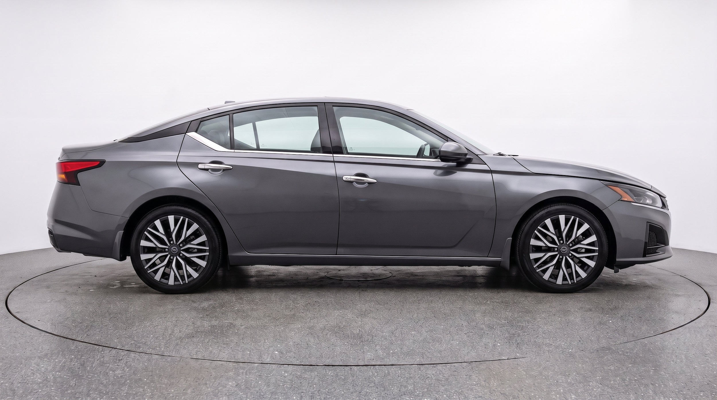 Thumbnail: 2025 Nissan Altima - 11