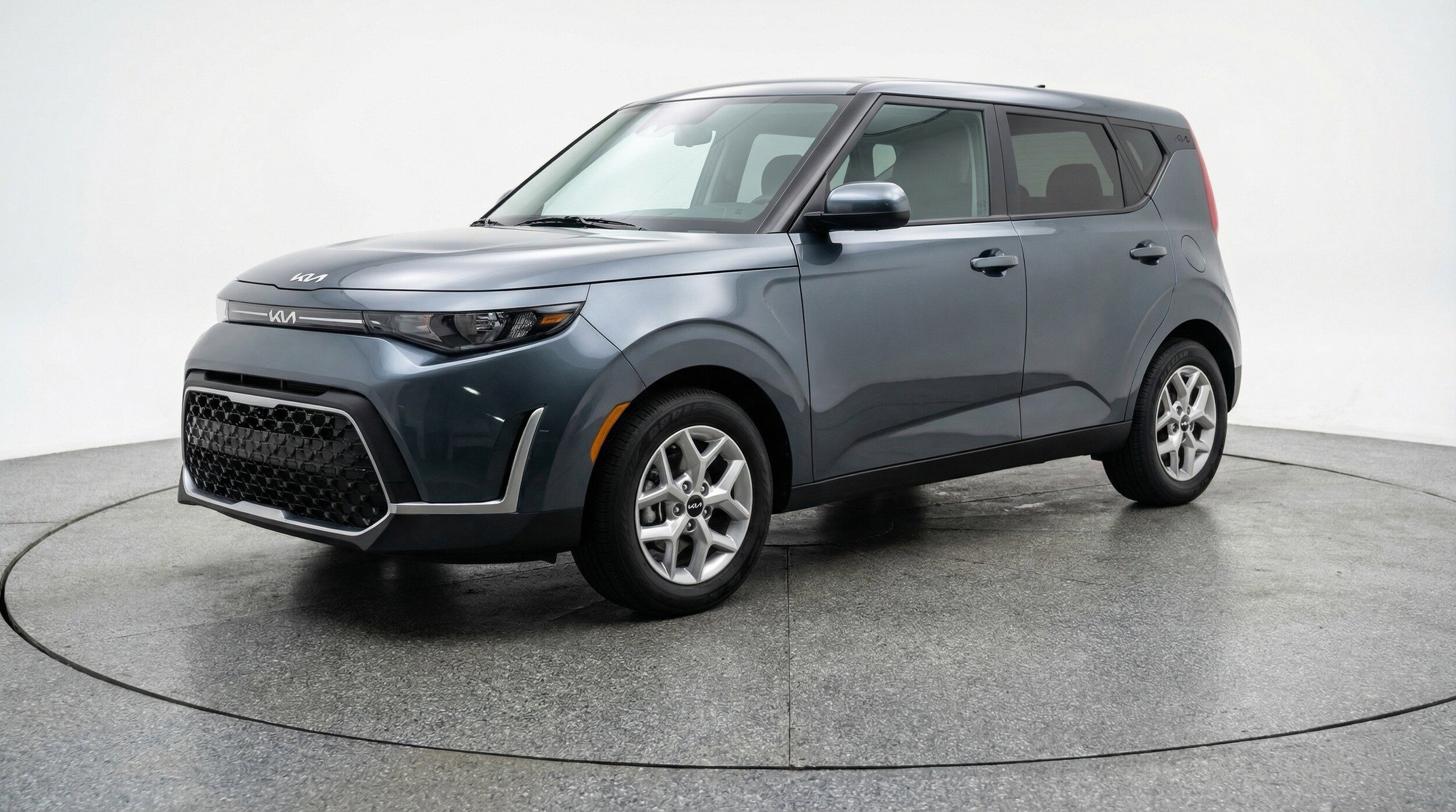 Thumbnail: 2025 Kia Soul - 3