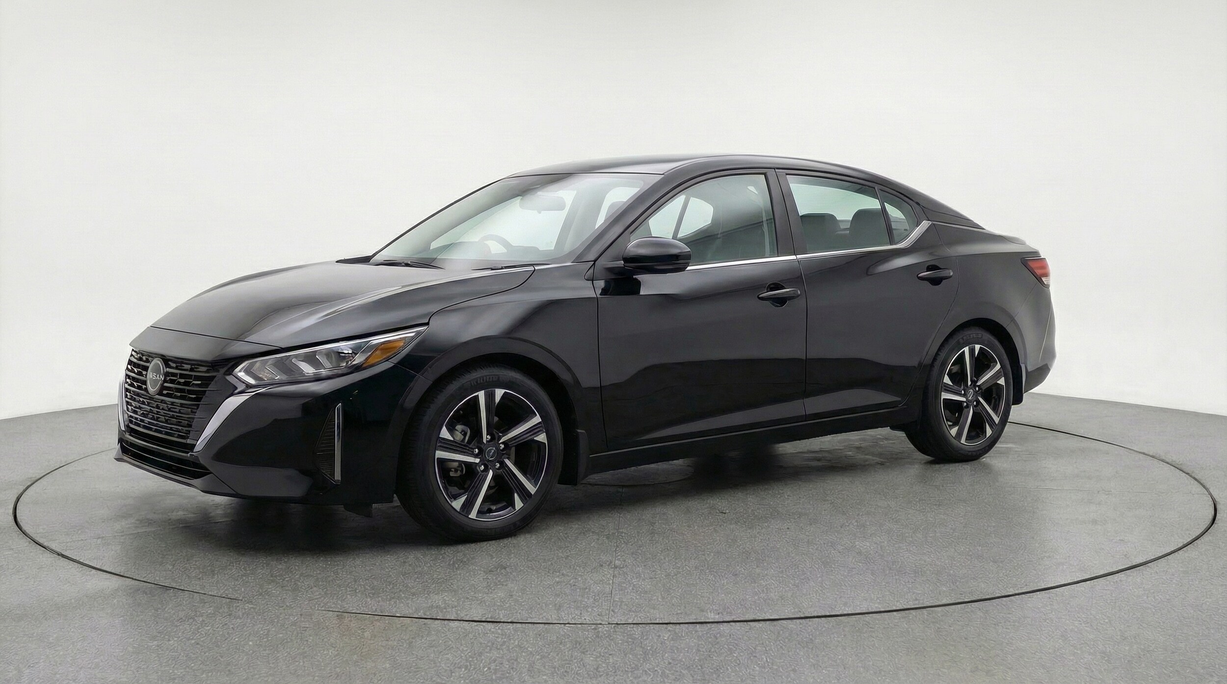 Thumbnail: 2025 Nissan Sentra - 3