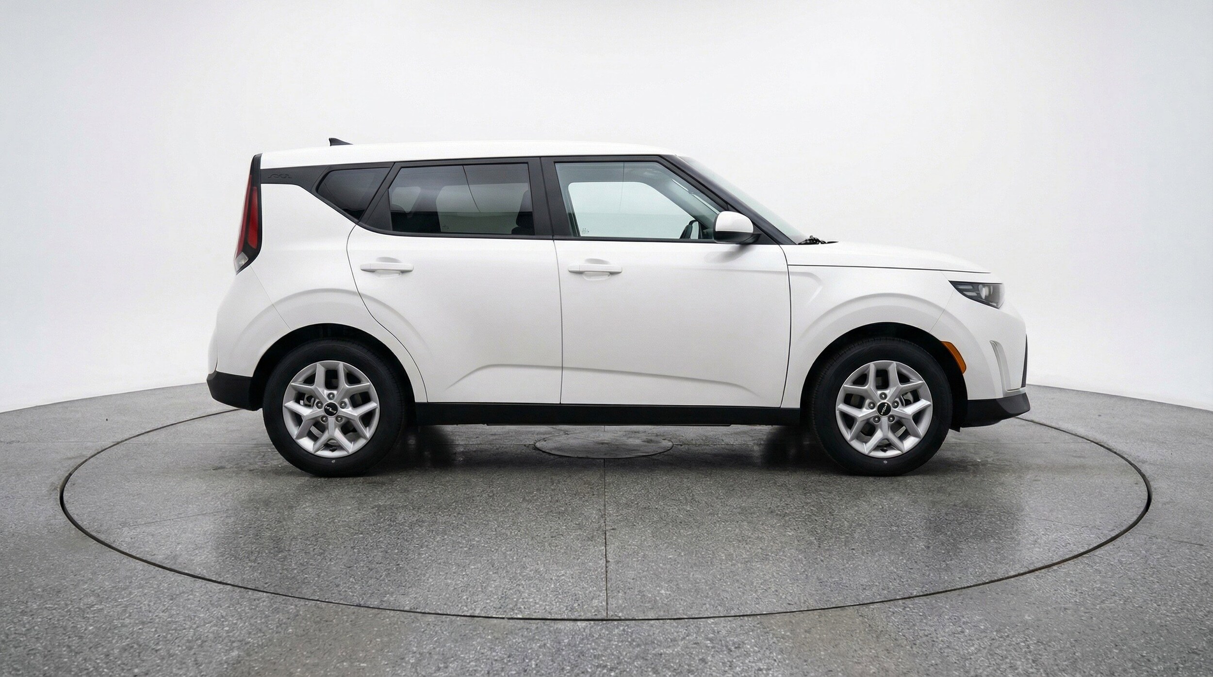 Thumbnail: 2025 Kia Soul - 11