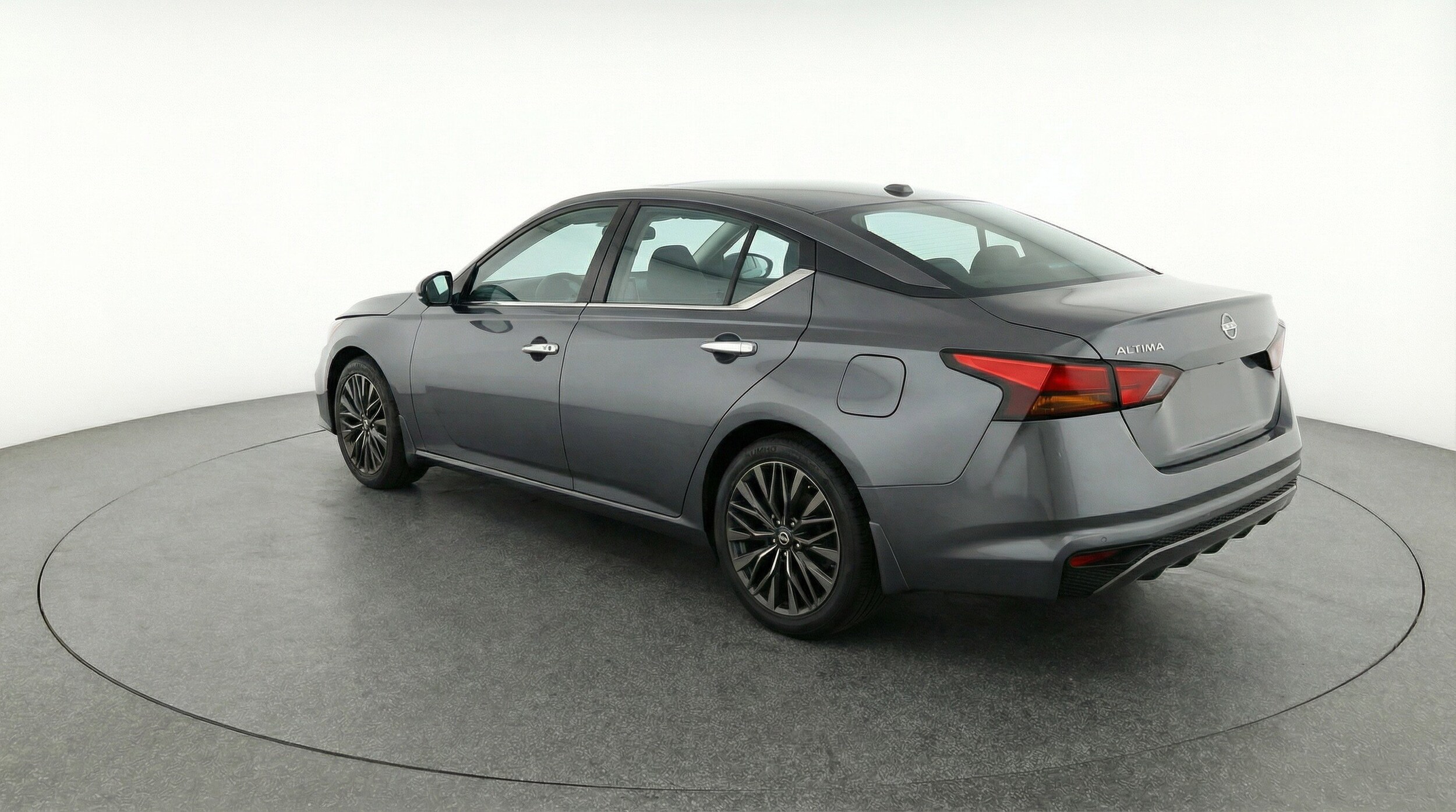 Thumbnail: 2025 Nissan Altima - 6