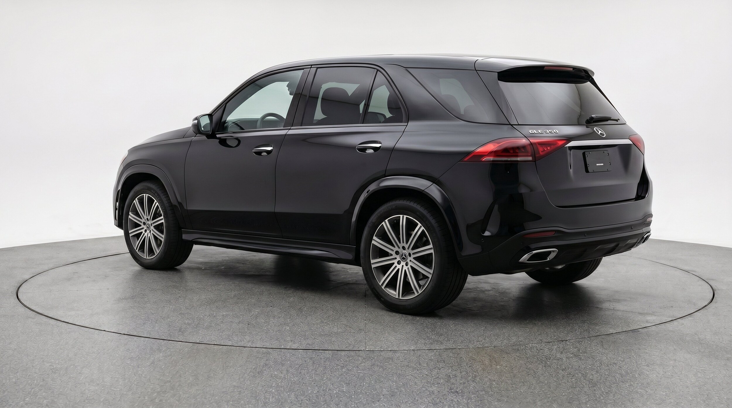 Thumbnail: 2026 Mercedes-Benz GLE - 6