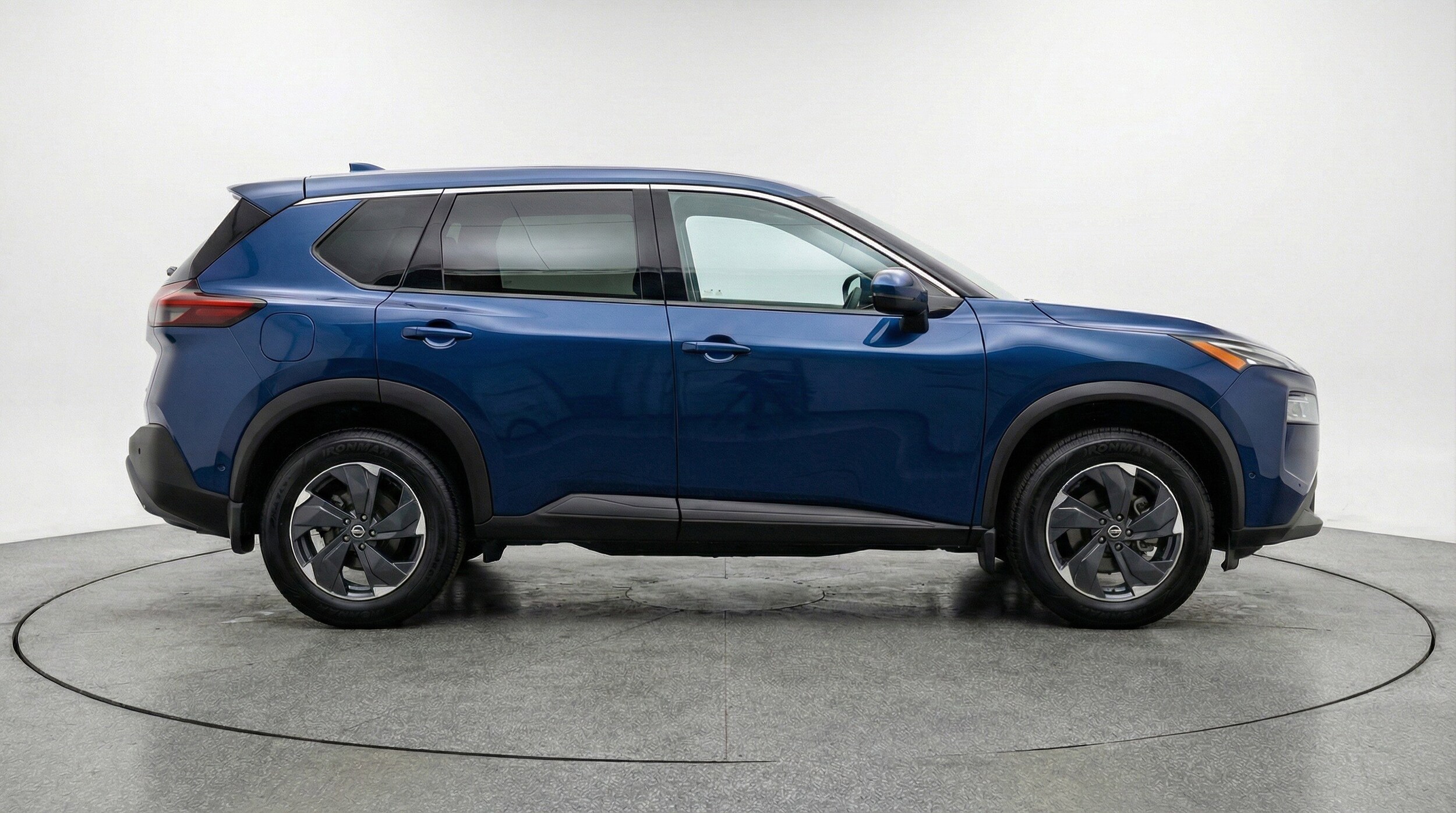 Thumbnail: 2025 Nissan Rogue - 11