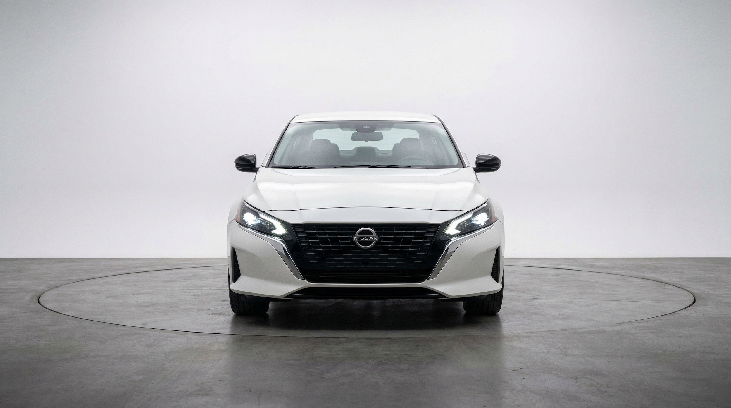 Thumbnail: 2025 Nissan Altima - 2