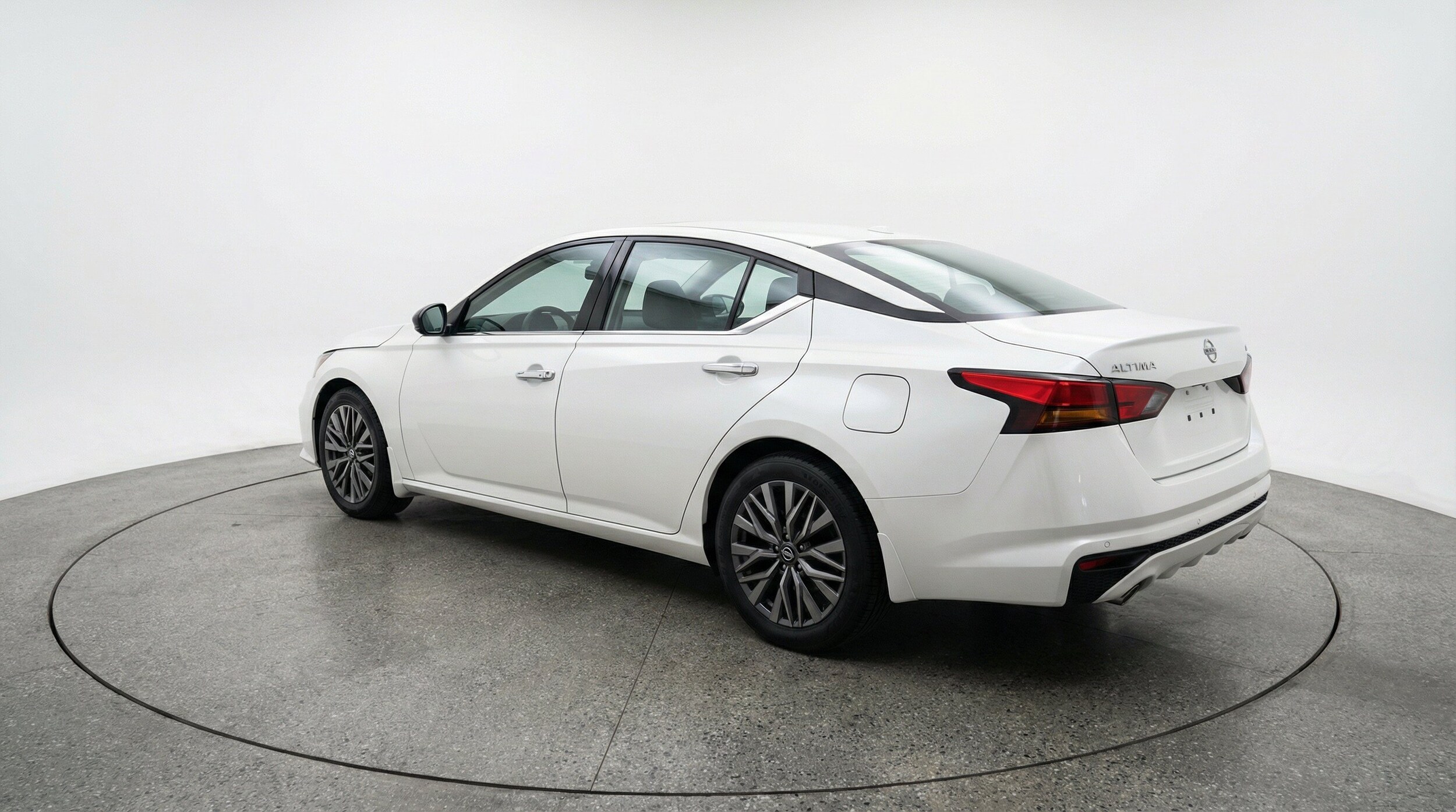 Thumbnail: 2025 Nissan Altima - 6