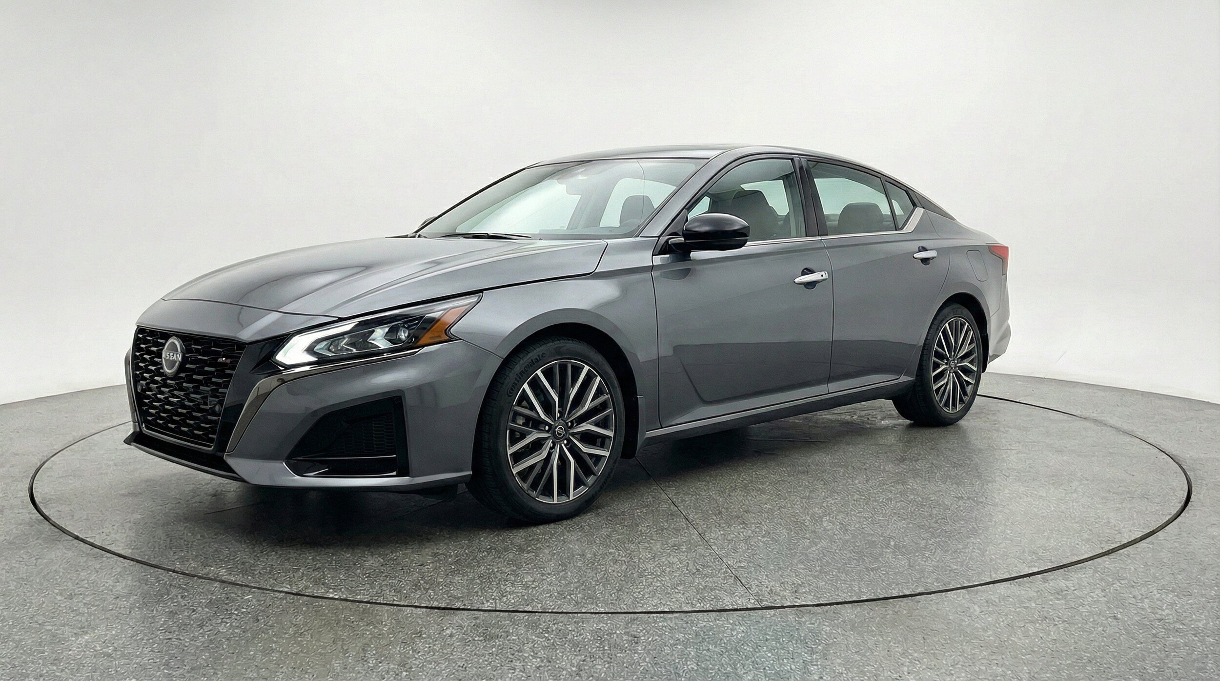 Thumbnail: 2025 Nissan Altima - 3