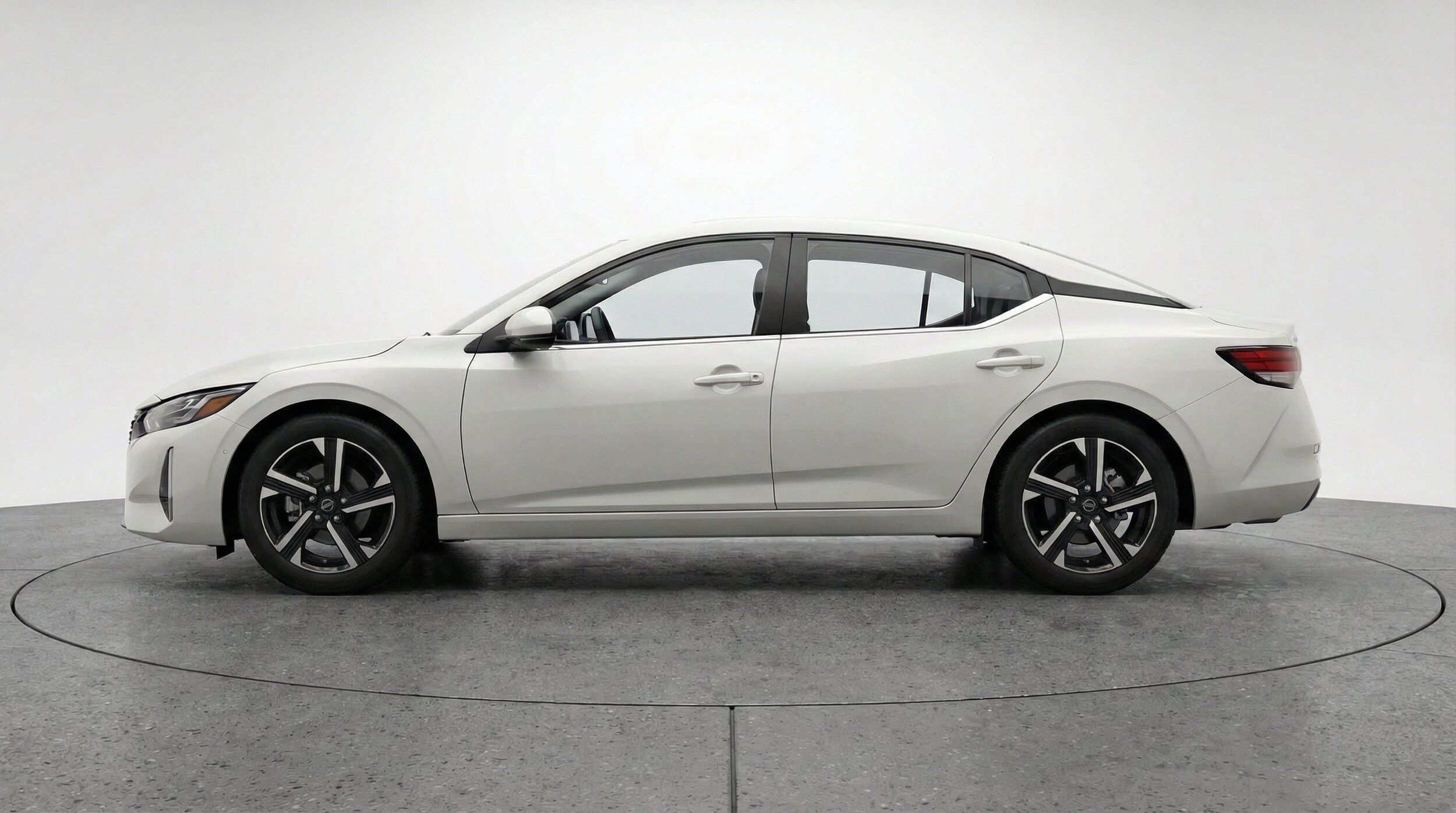 Thumbnail: 2025 Nissan Sentra - 5