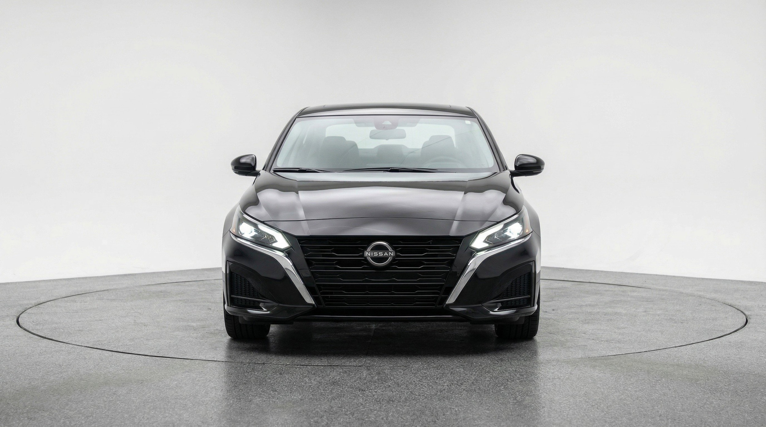 Thumbnail: 2025 Nissan Altima - 2