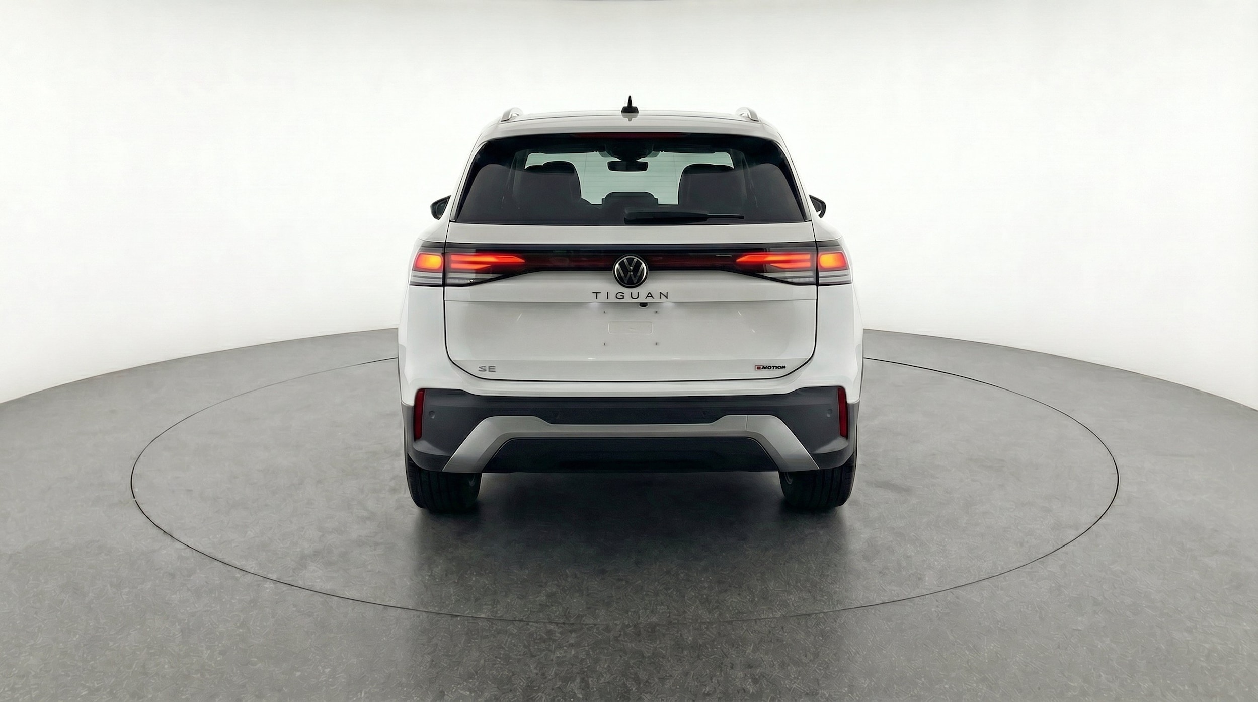 Thumbnail: 2026 Volkswagen Tiguan - 7
