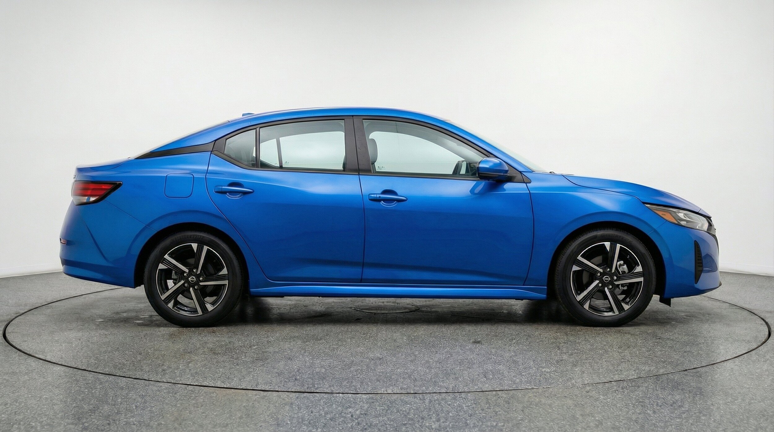 Thumbnail: 2025 Nissan Sentra - 11