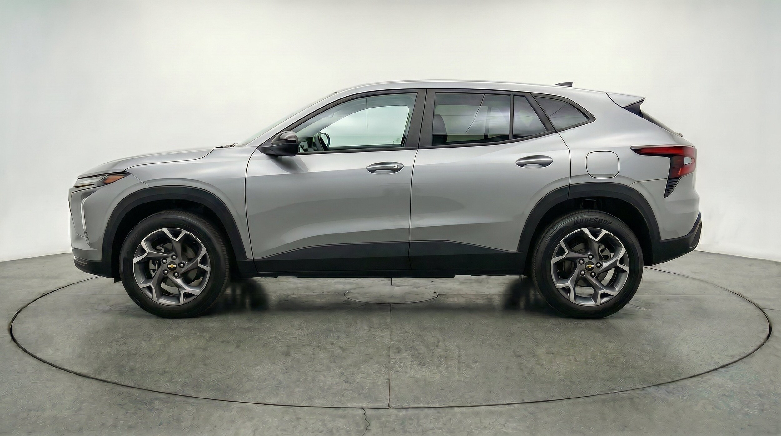 Thumbnail: 2025 Chevrolet Trax - 5