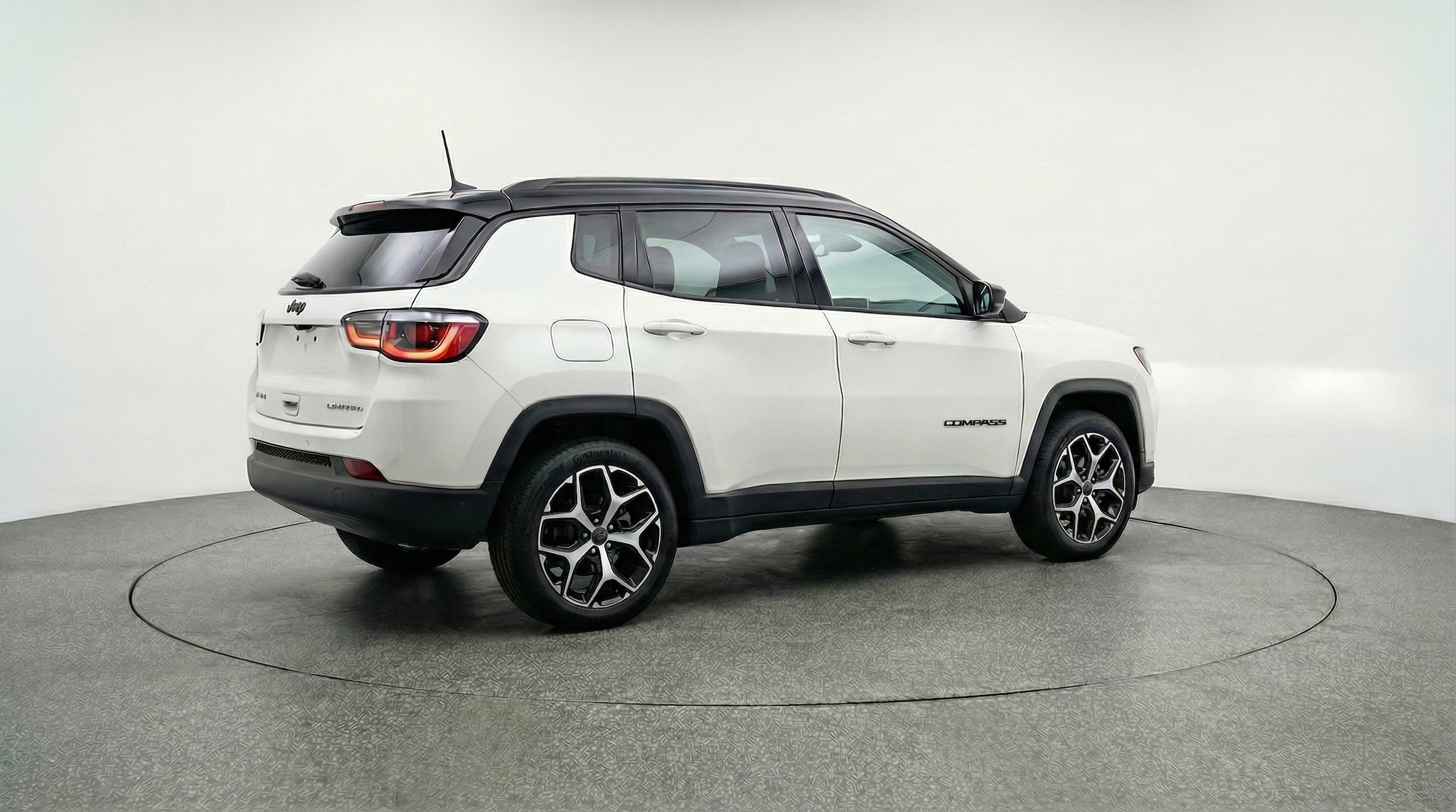 Thumbnail: 2025 Jeep Compass - 9