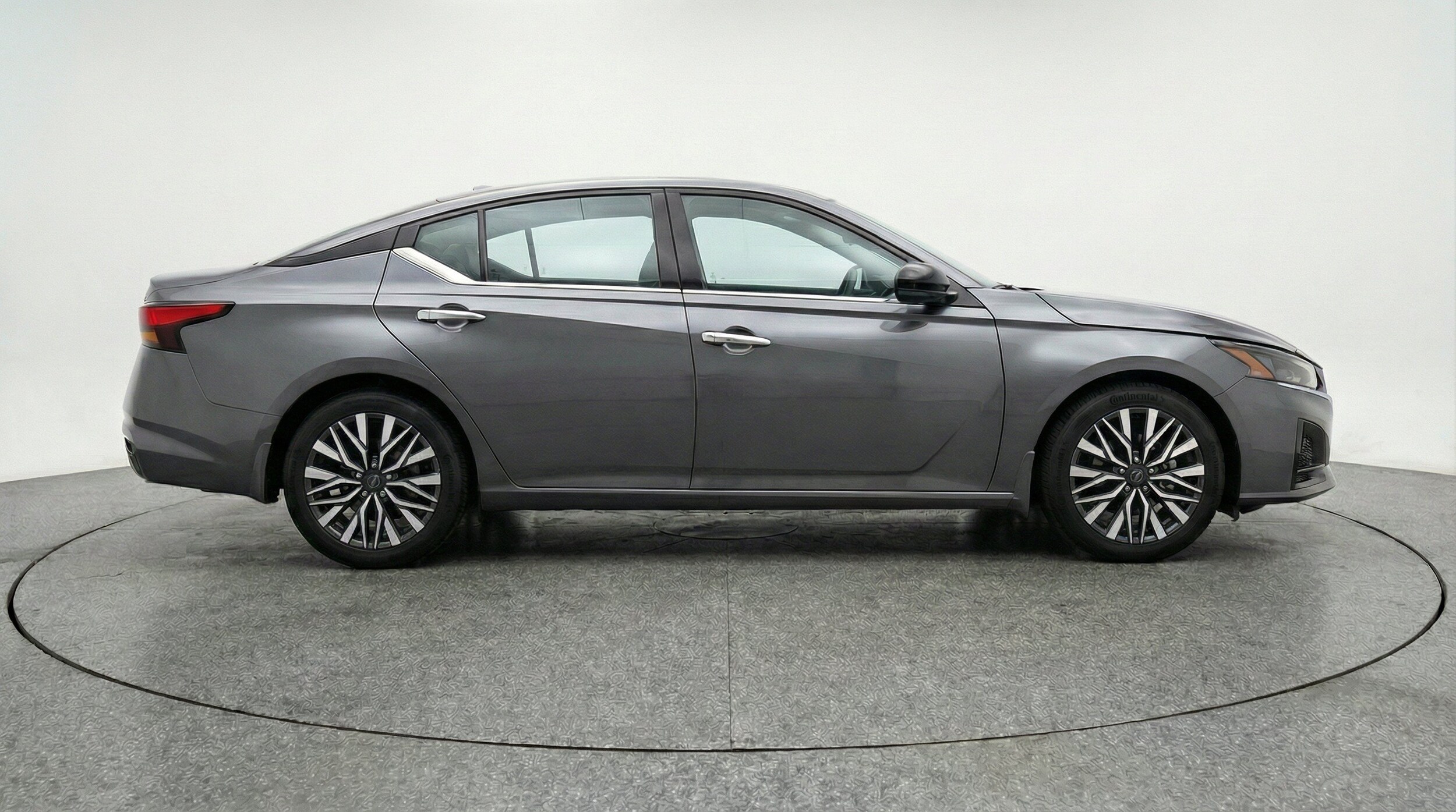 Thumbnail: 2025 Nissan Altima - 10