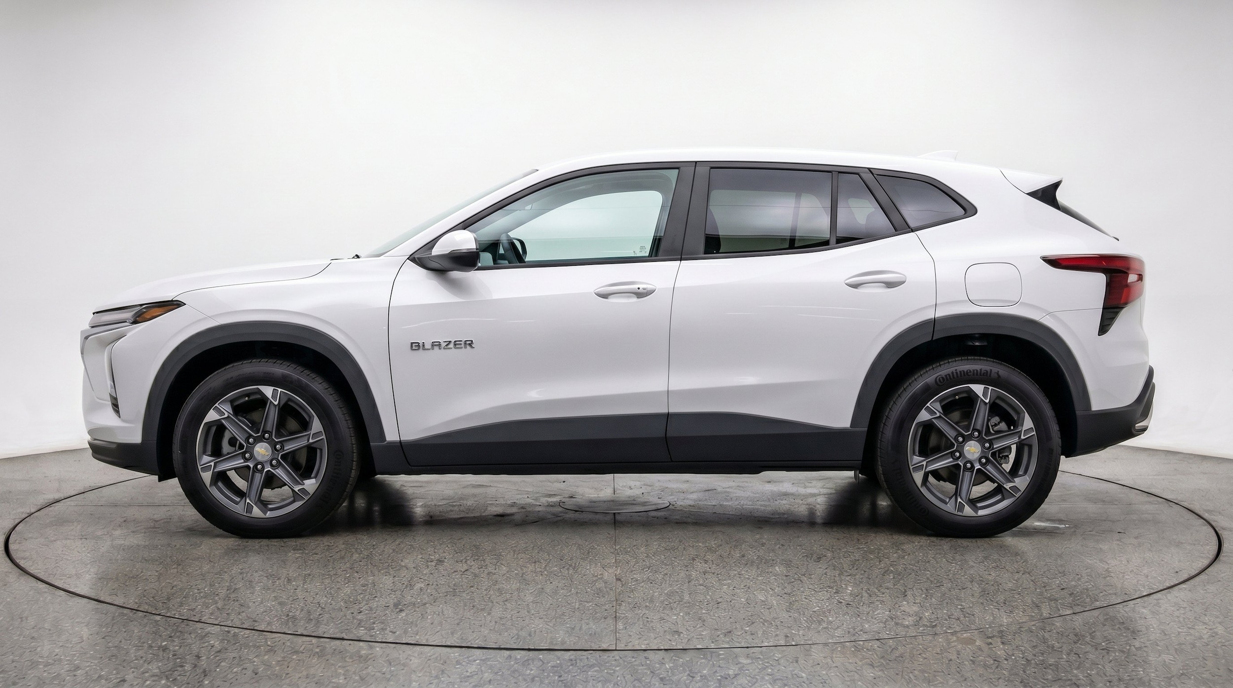 Thumbnail: 2025 Chevrolet Blazer - 5