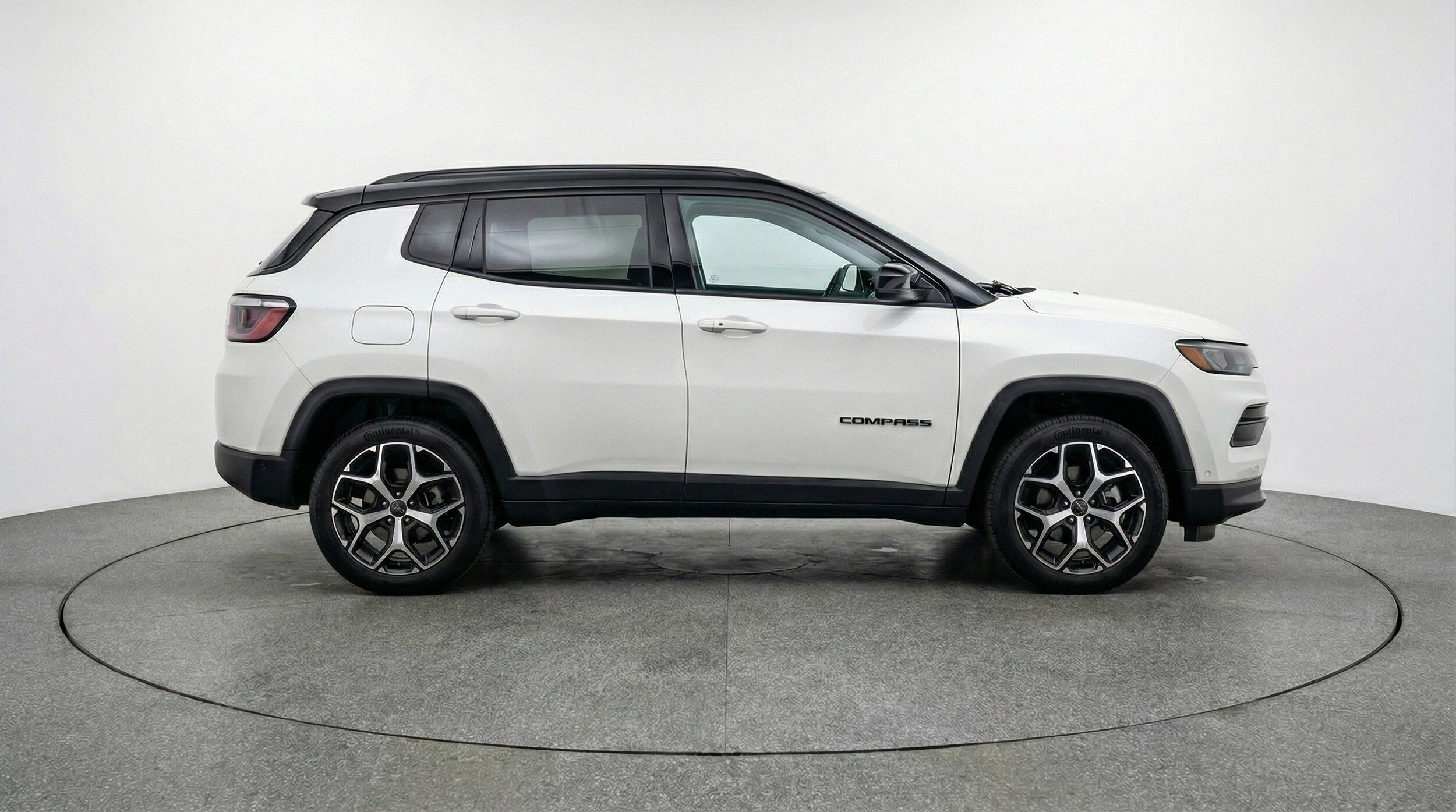 Thumbnail: 2025 Jeep Compass - 11