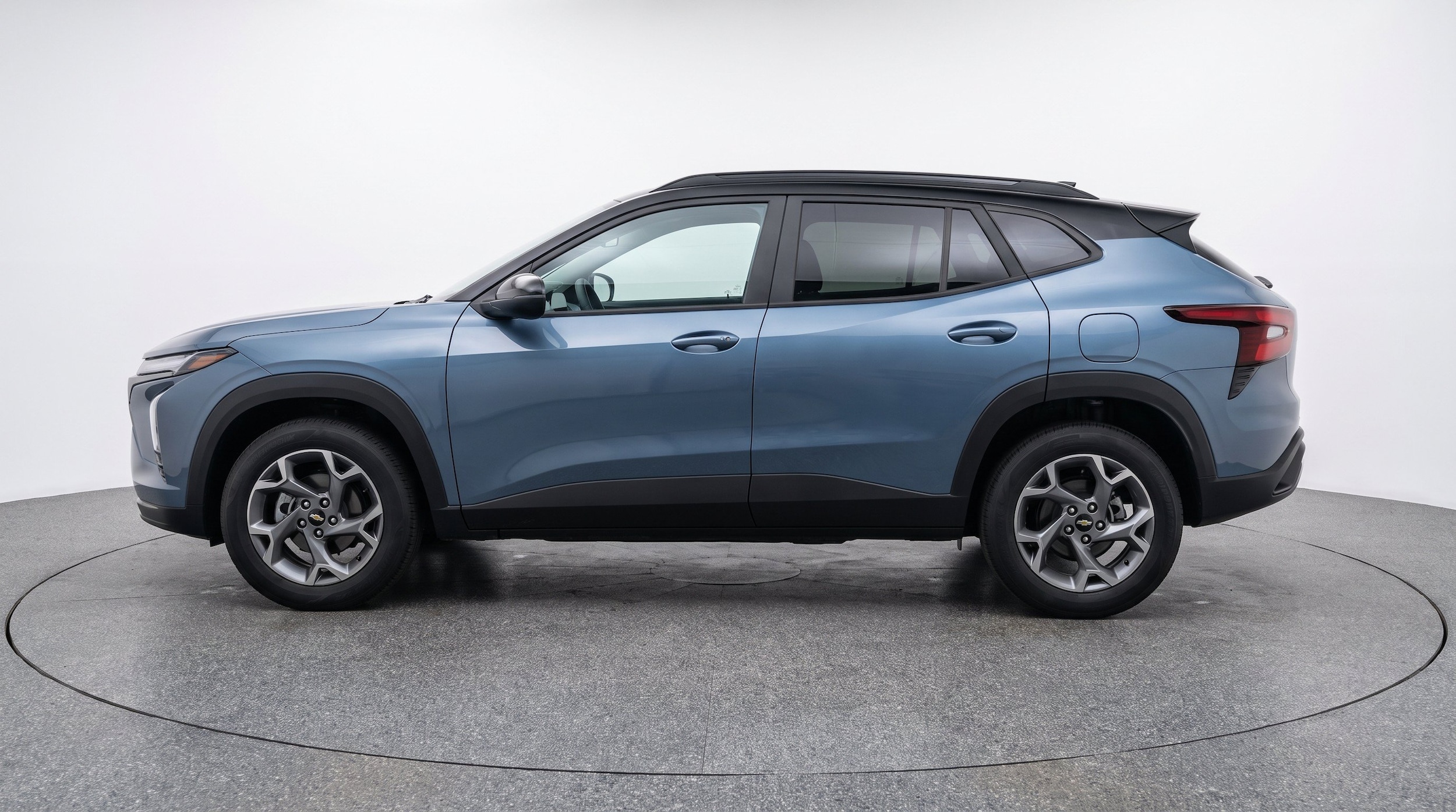 Thumbnail: 2025 Chevrolet Trax - 5