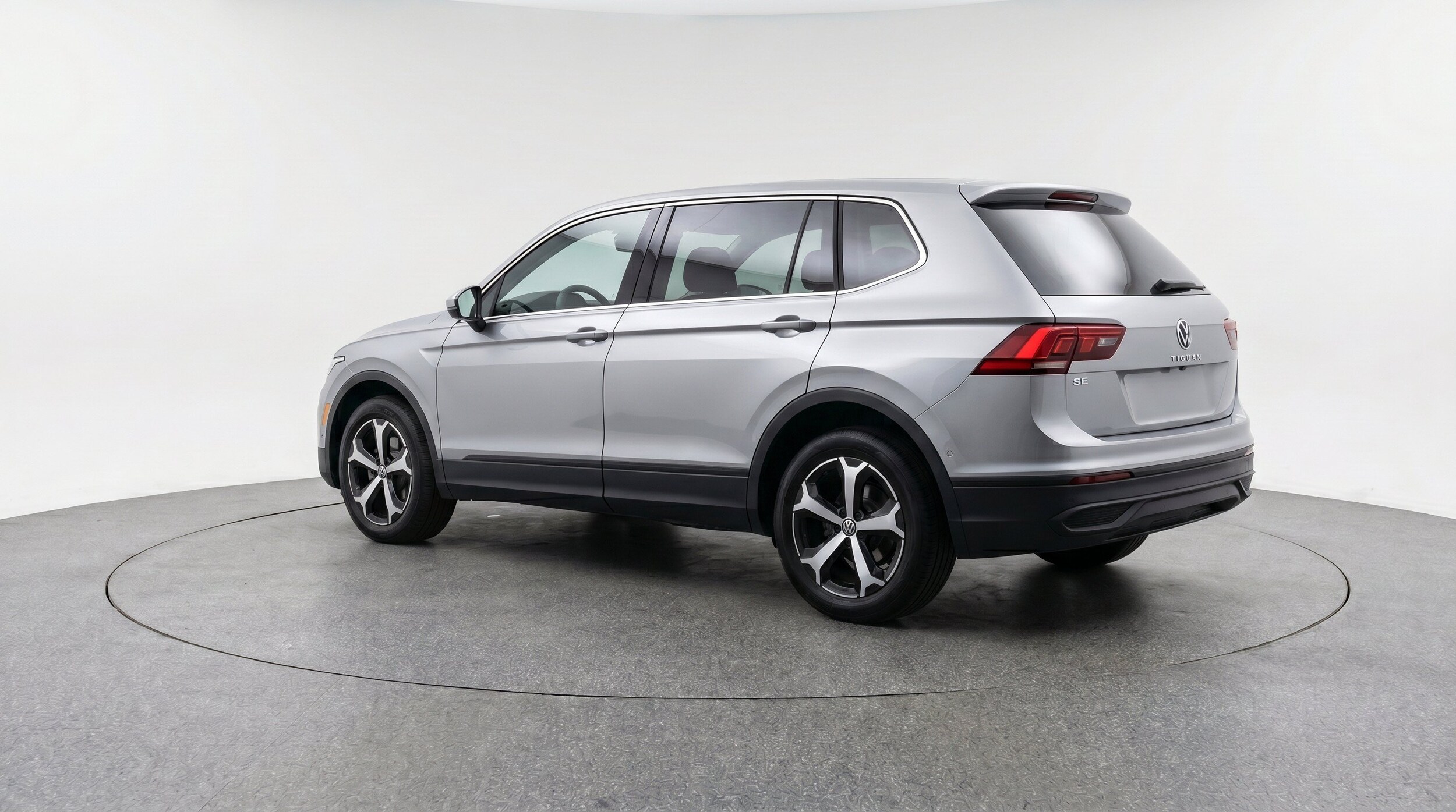 Thumbnail: 2026 Volkswagen Tiguan - 6