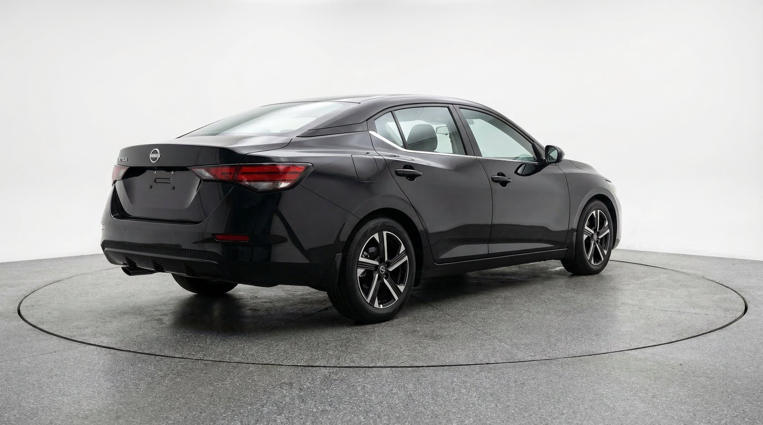 Thumbnail: 2025 Nissan Sentra - 9