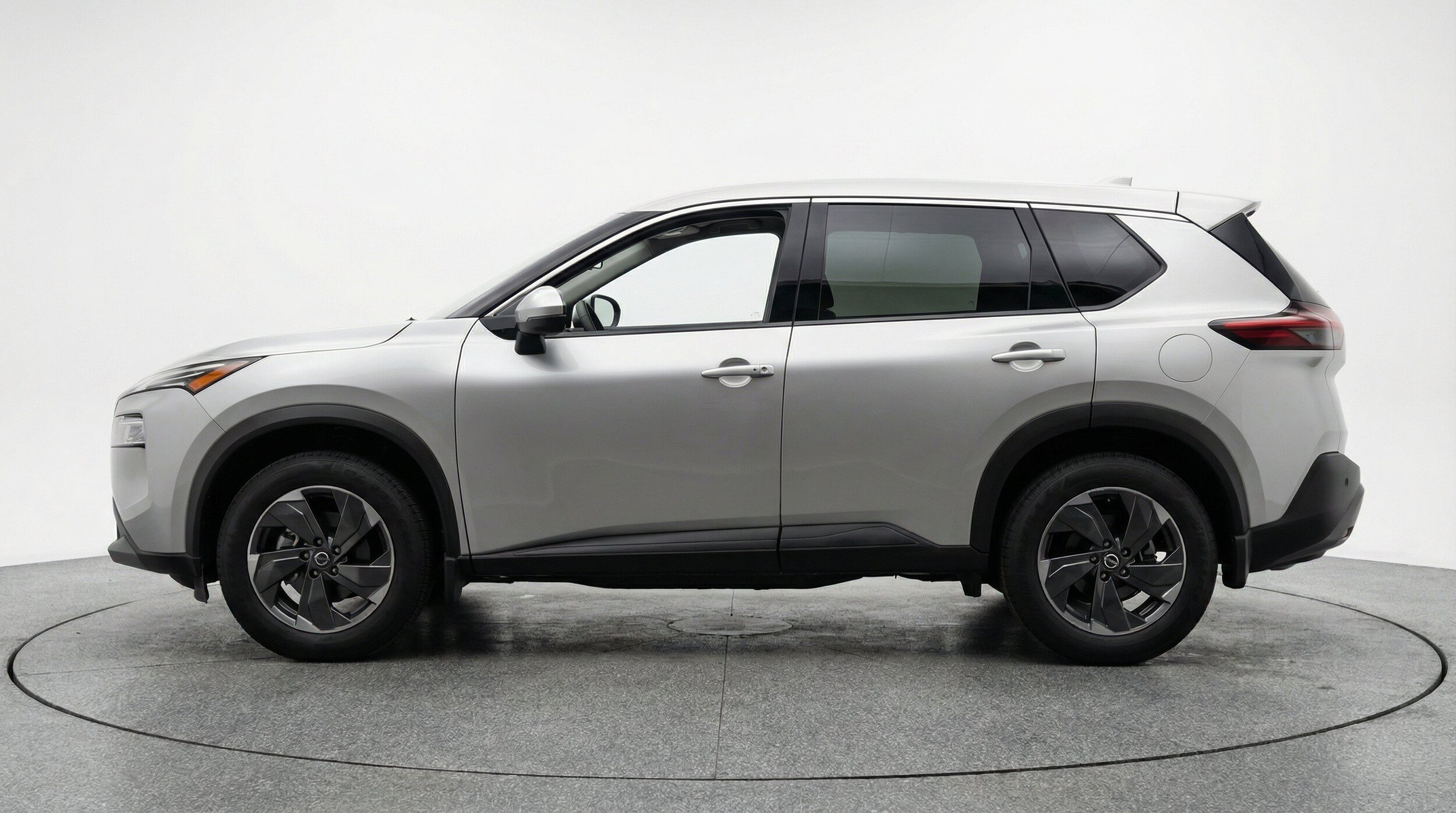 Thumbnail: 2025 Nissan Rogue - 5