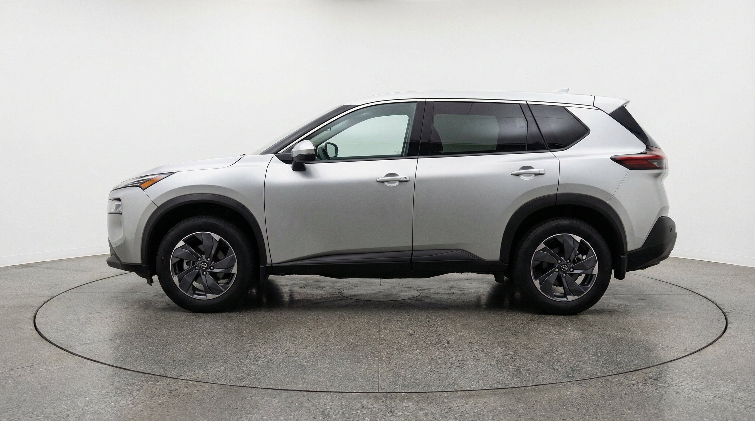 Thumbnail: 2025 Nissan Rogue - 5
