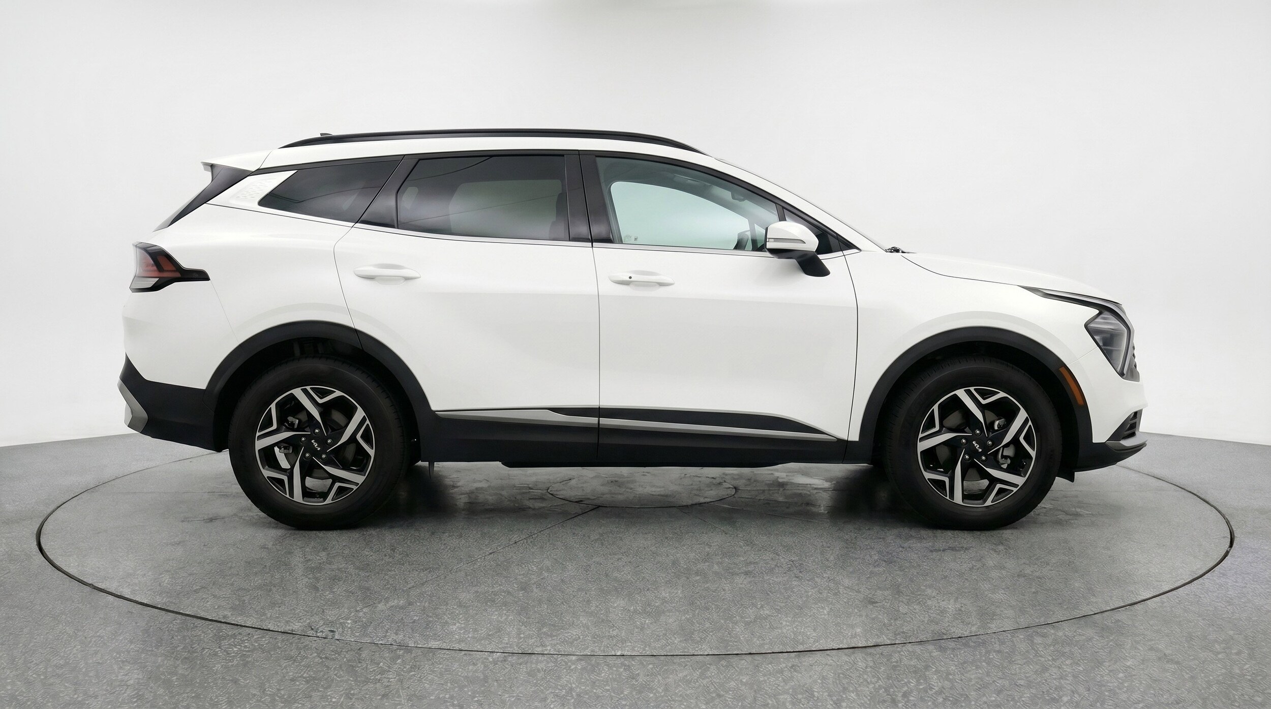 Thumbnail: 2025 Kia Sportage - 11