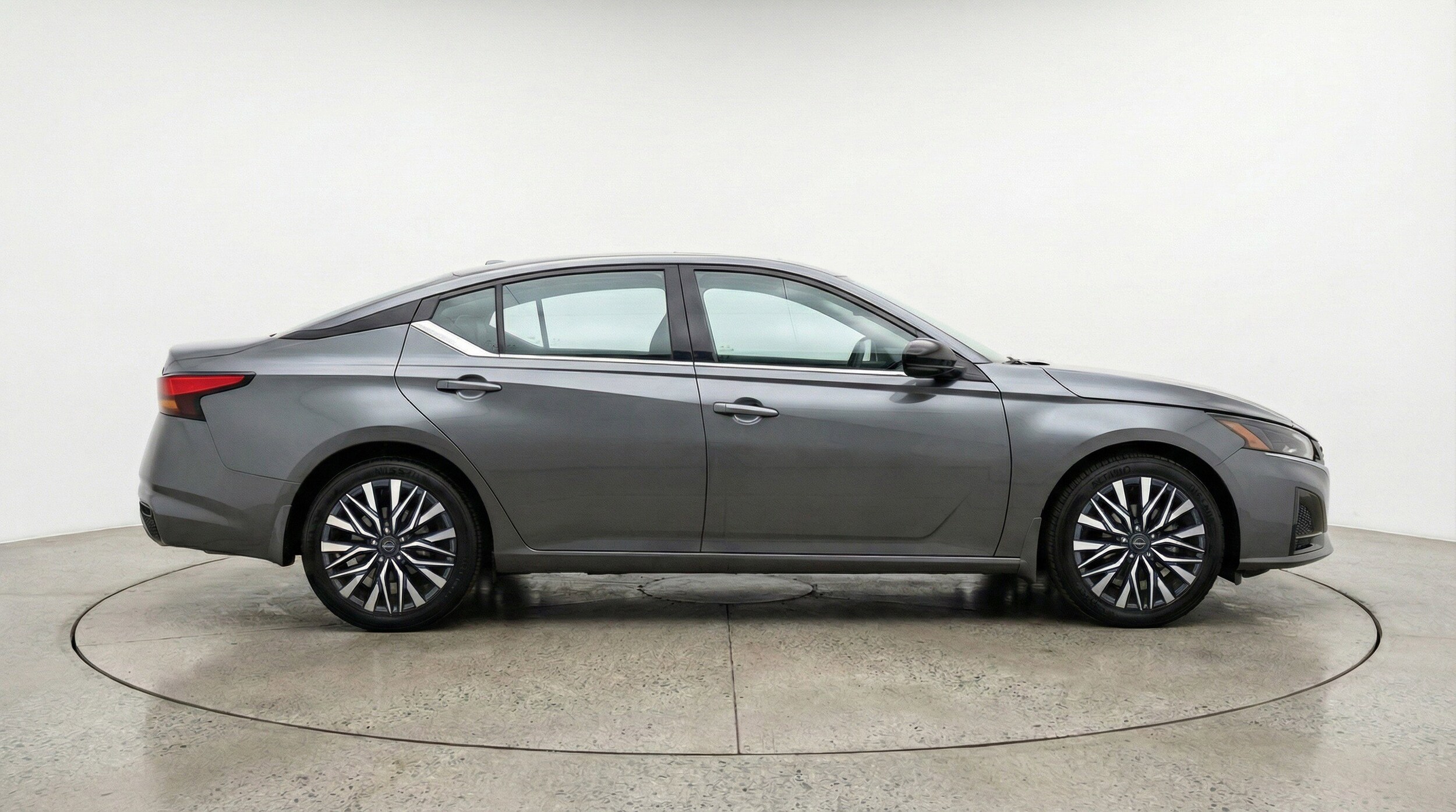 Thumbnail: 2025 Nissan Altima - 11