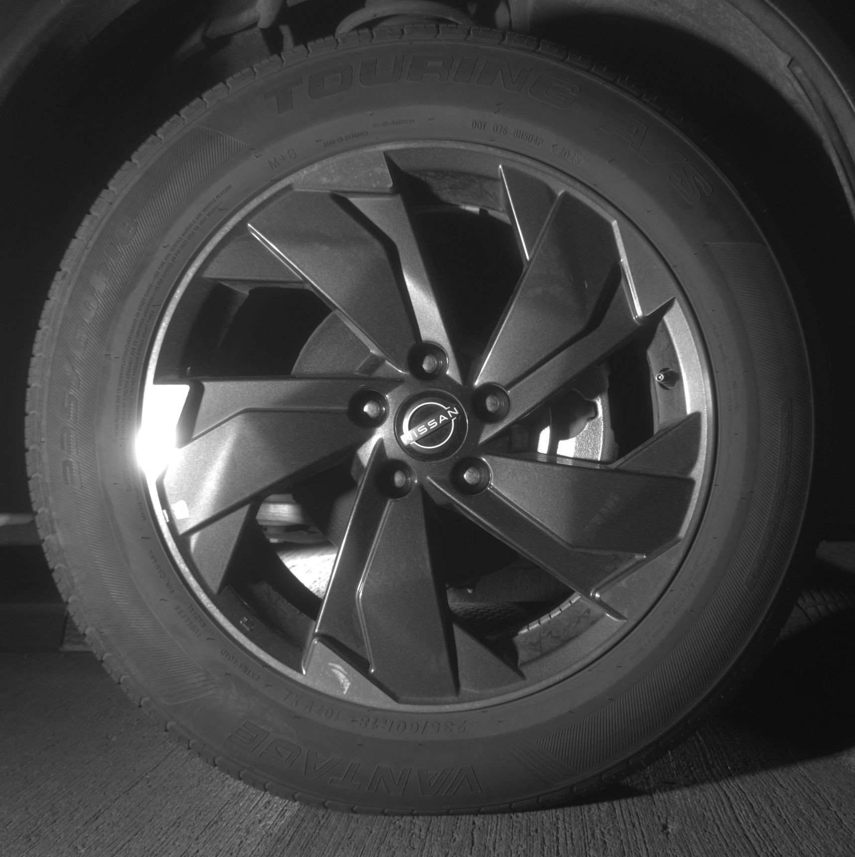 Thumbnail: 2025 Nissan Rogue - 13