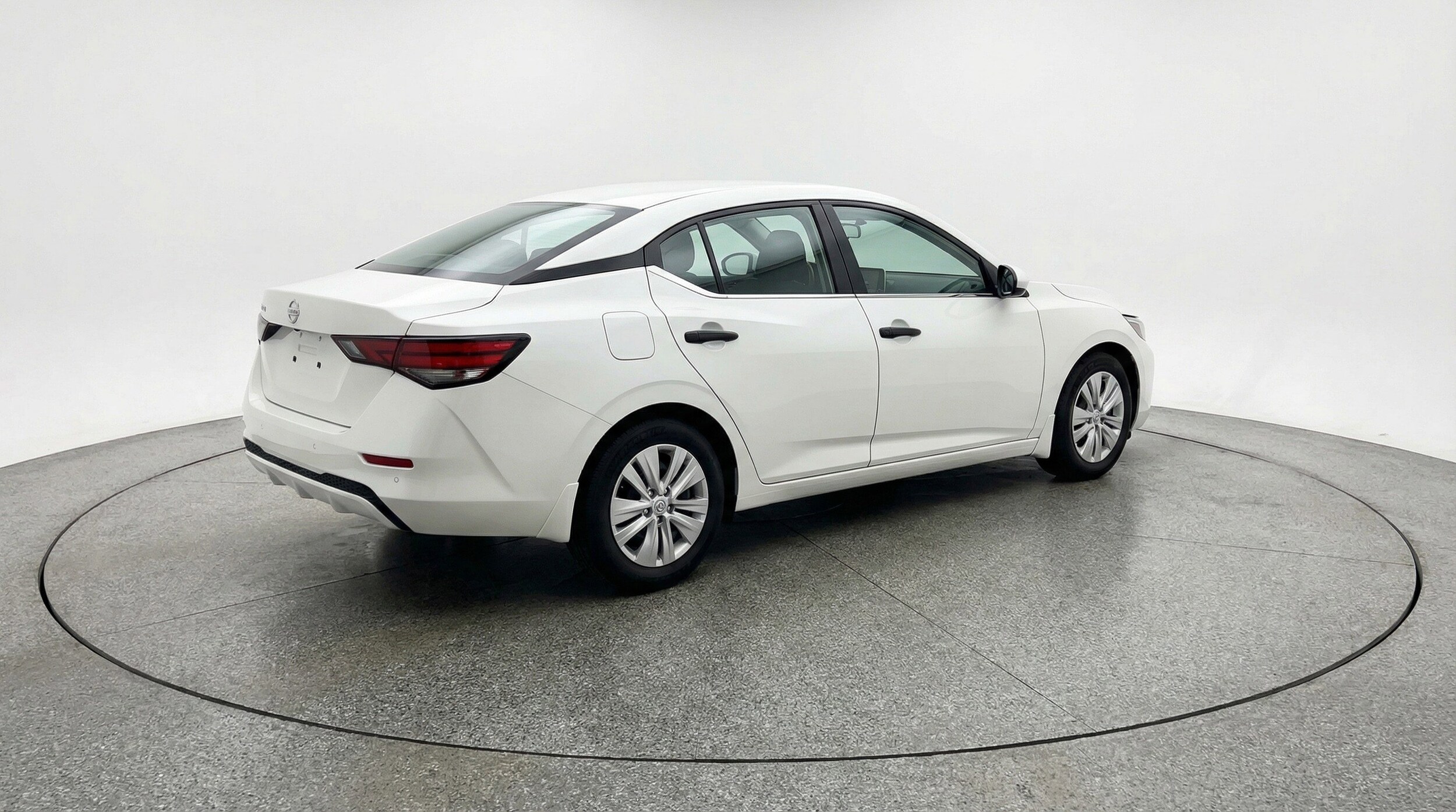 Thumbnail: 2025 Nissan Sentra - 9