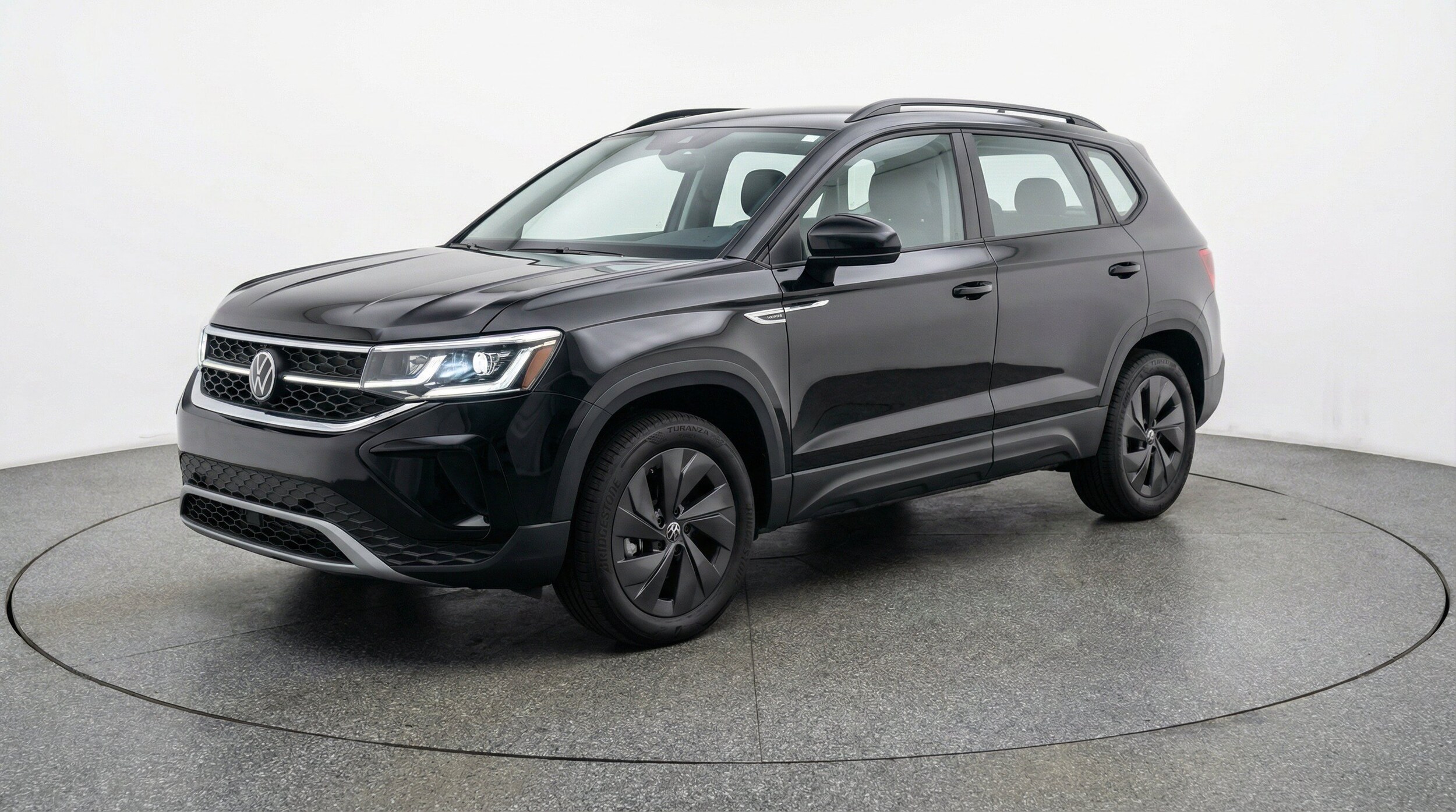 Thumbnail: 2026 Volkswagen Taos - 3