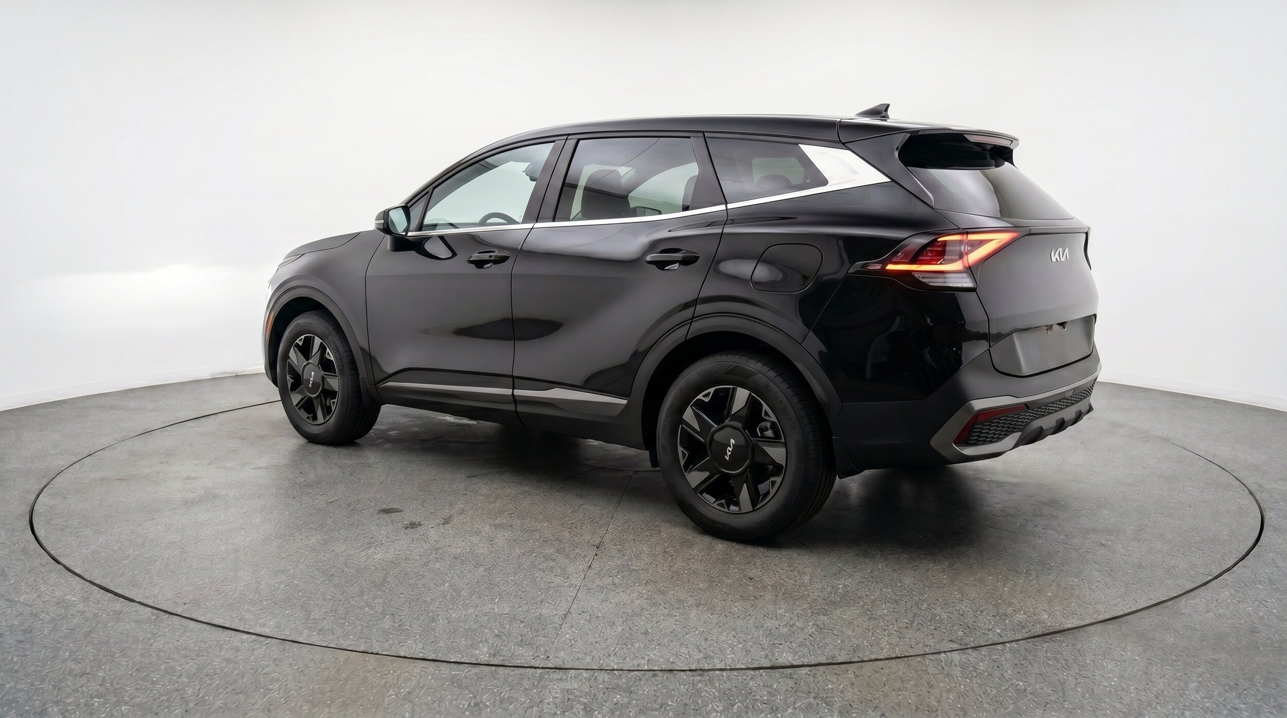 Thumbnail: 2026 Kia Sportage - 6