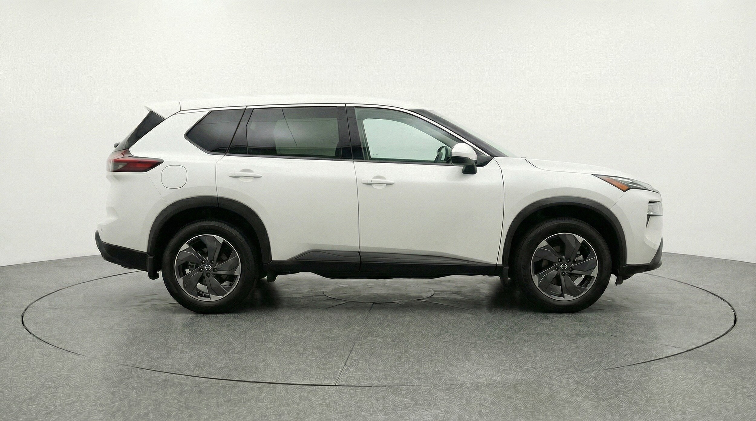 Thumbnail: 2025 Nissan Rogue - 11