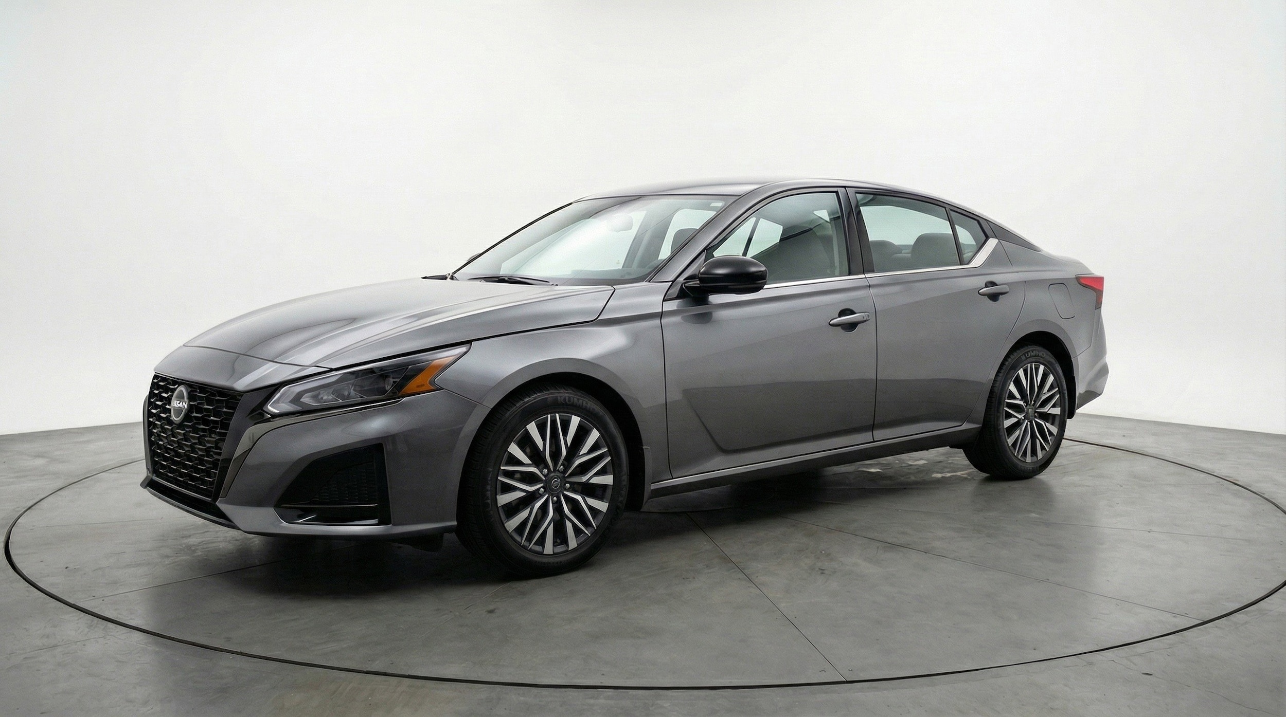 Thumbnail: 2025 Nissan Altima - 3