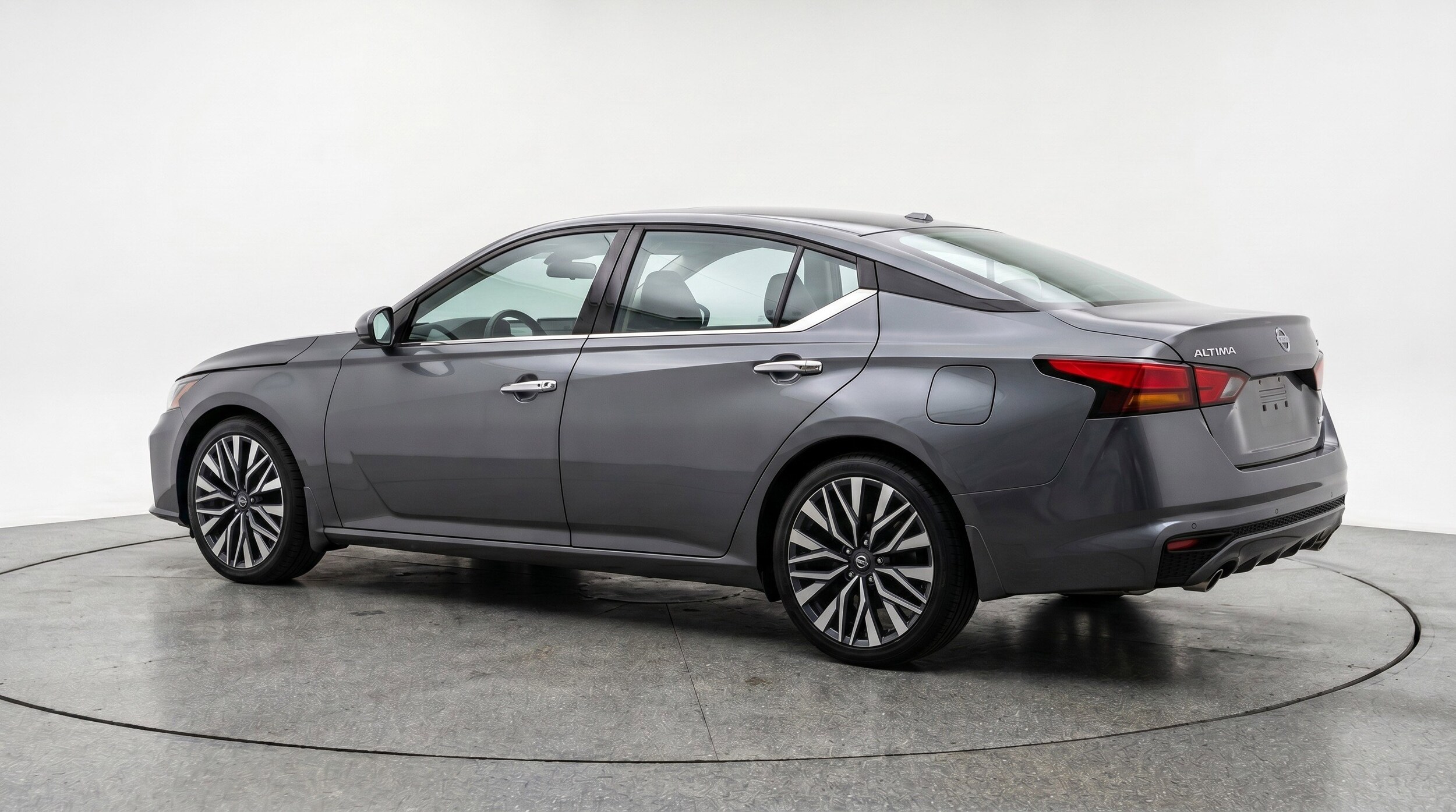 Thumbnail: 2025 Nissan Altima - 6